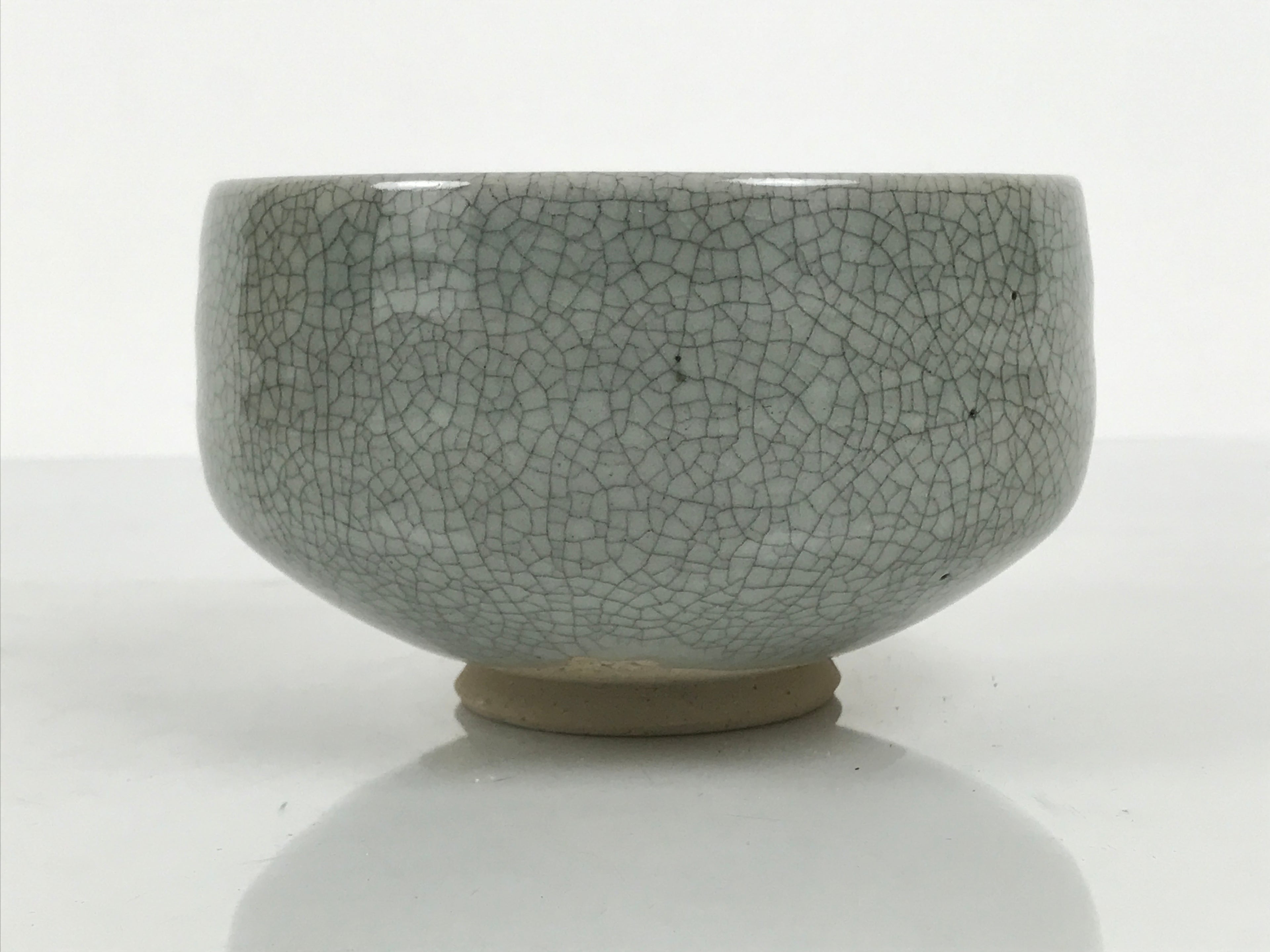 Japanese Ceramic Green Tea Bowl Matcha Chawan Vtg Pottery Gray Crackle CHB149