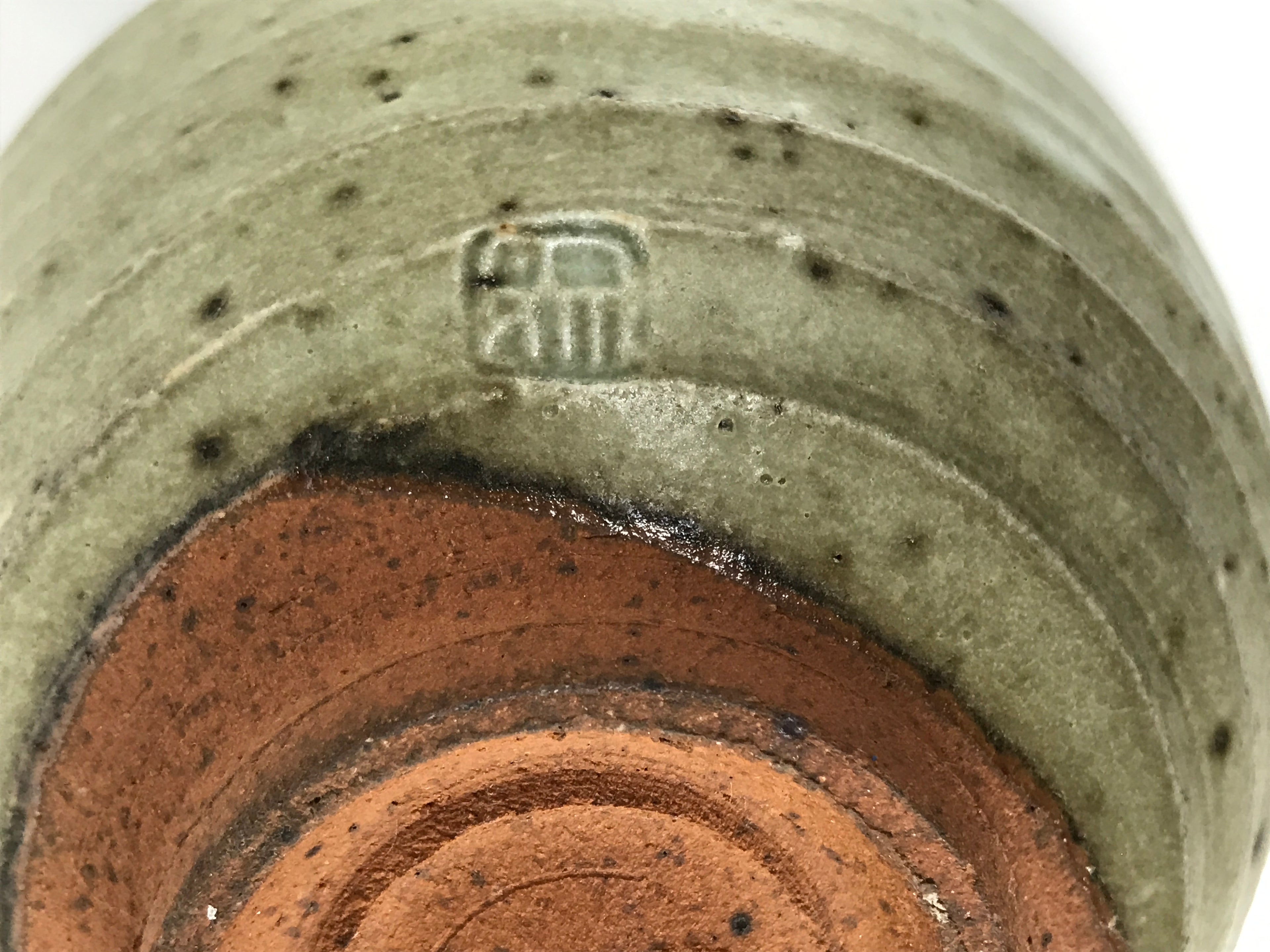 Japanese Ceramic Green Tea Bowl Matcha Chawan Vtg Pottery Gray Green CHB137