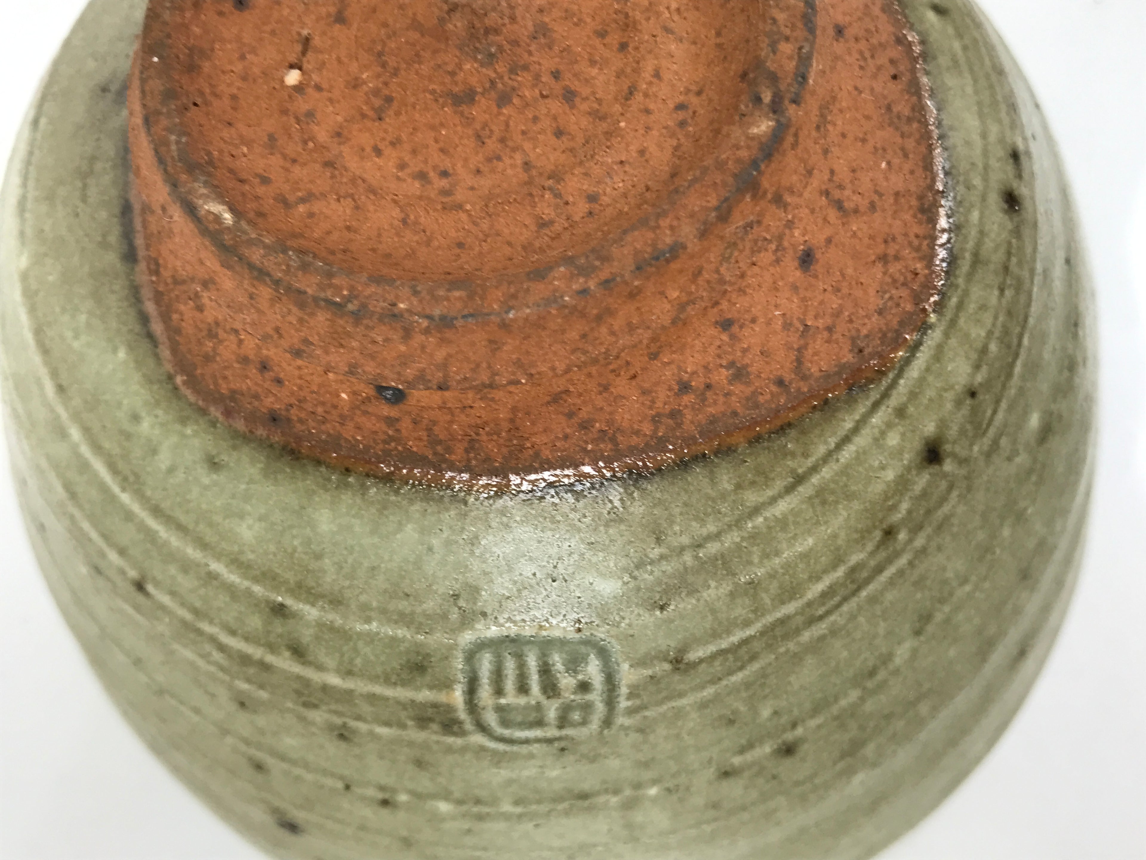 Japanese Ceramic Green Tea Bowl Matcha Chawan Vtg Pottery Gray Green CHB144