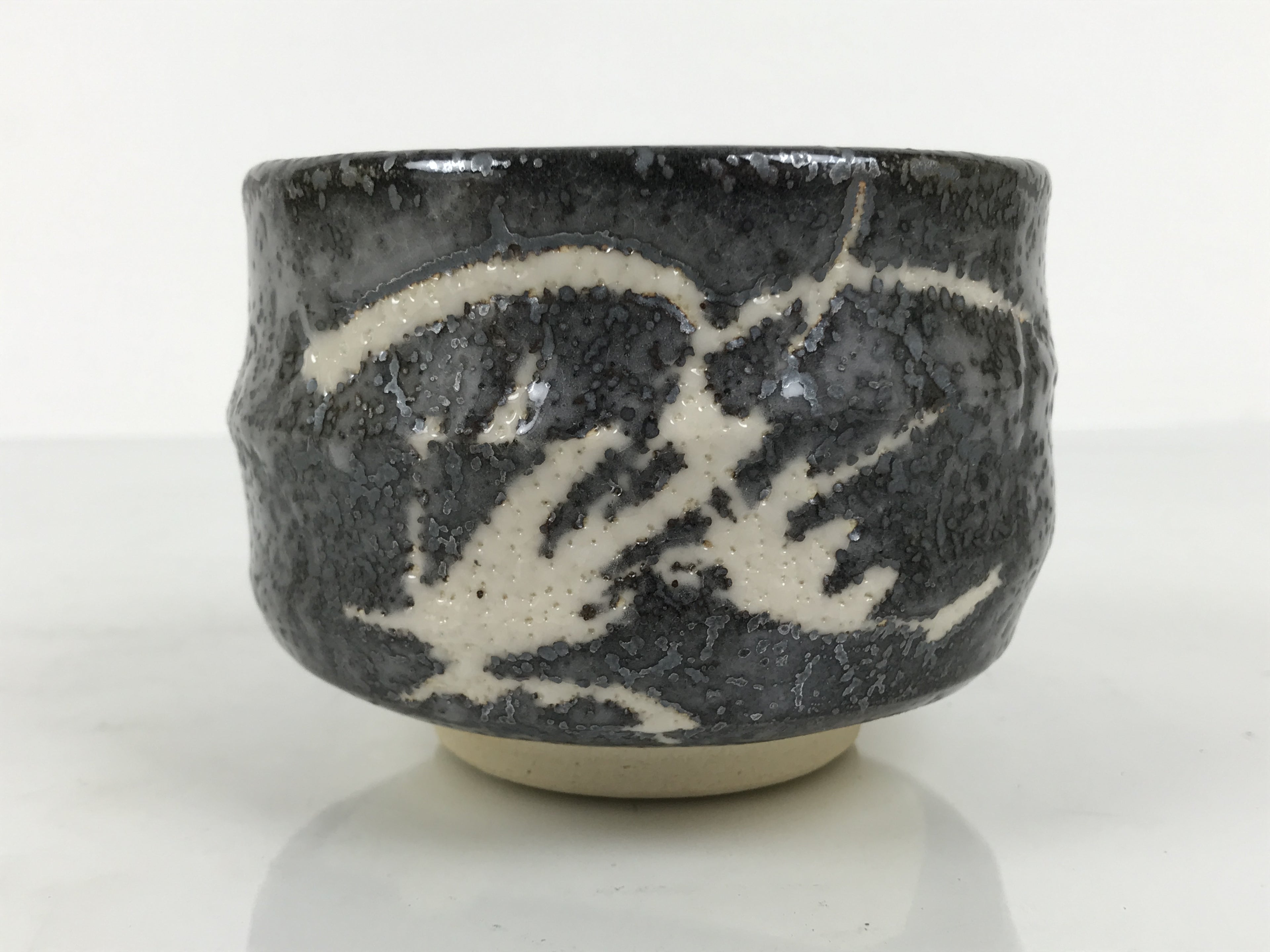 Japanese Ceramic Green Tea Bowl Matcha Chawan Vtg Pottery Gray White Drip PX805