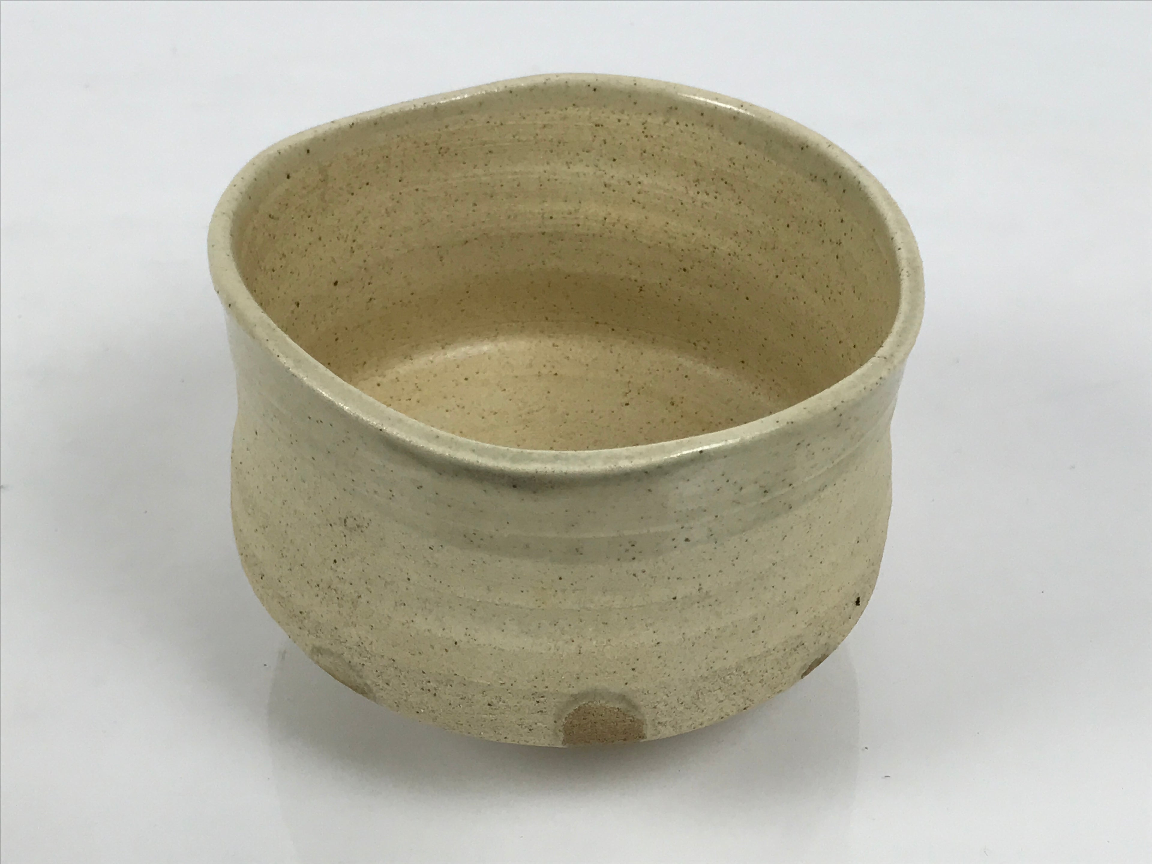 Japanese Ceramic Green Tea Bowl Matcha Chawan Vtg Pottery White Texture CHB169