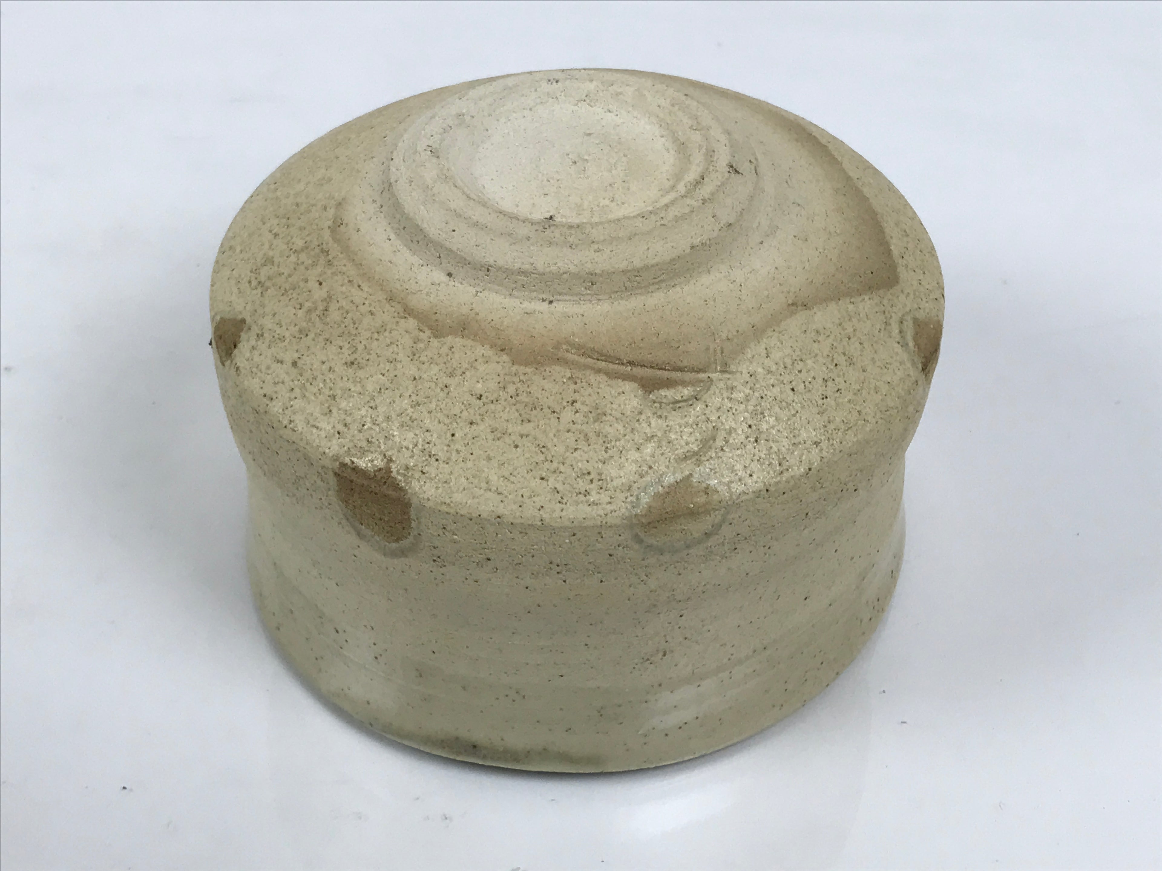 Japanese Ceramic Green Tea Bowl Matcha Chawan Vtg Pottery White Texture CHB169