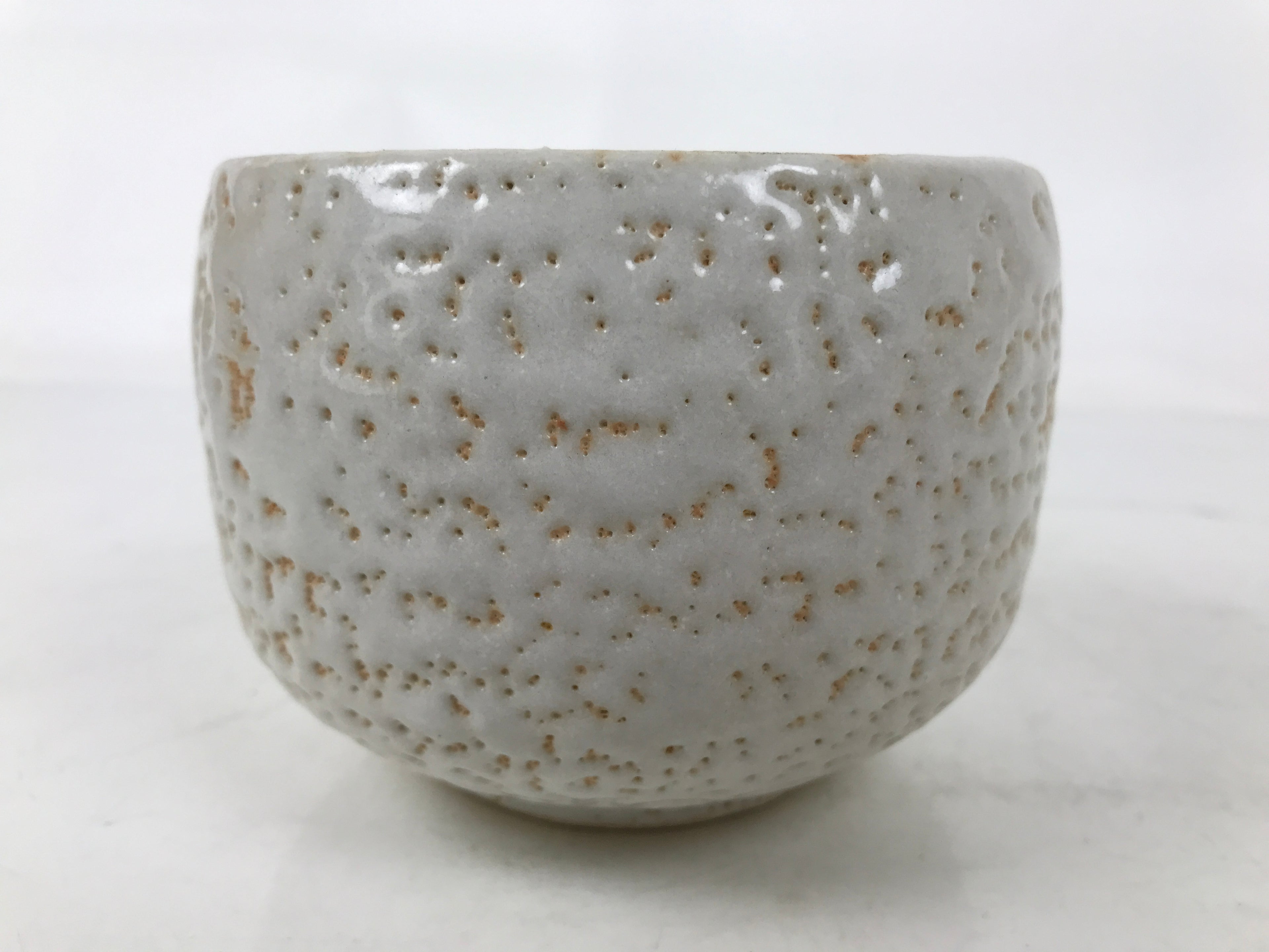 Japanese Ceramic Green Tea Bowl Matcha Chawan Vtg Shino Ware Pink CHB107