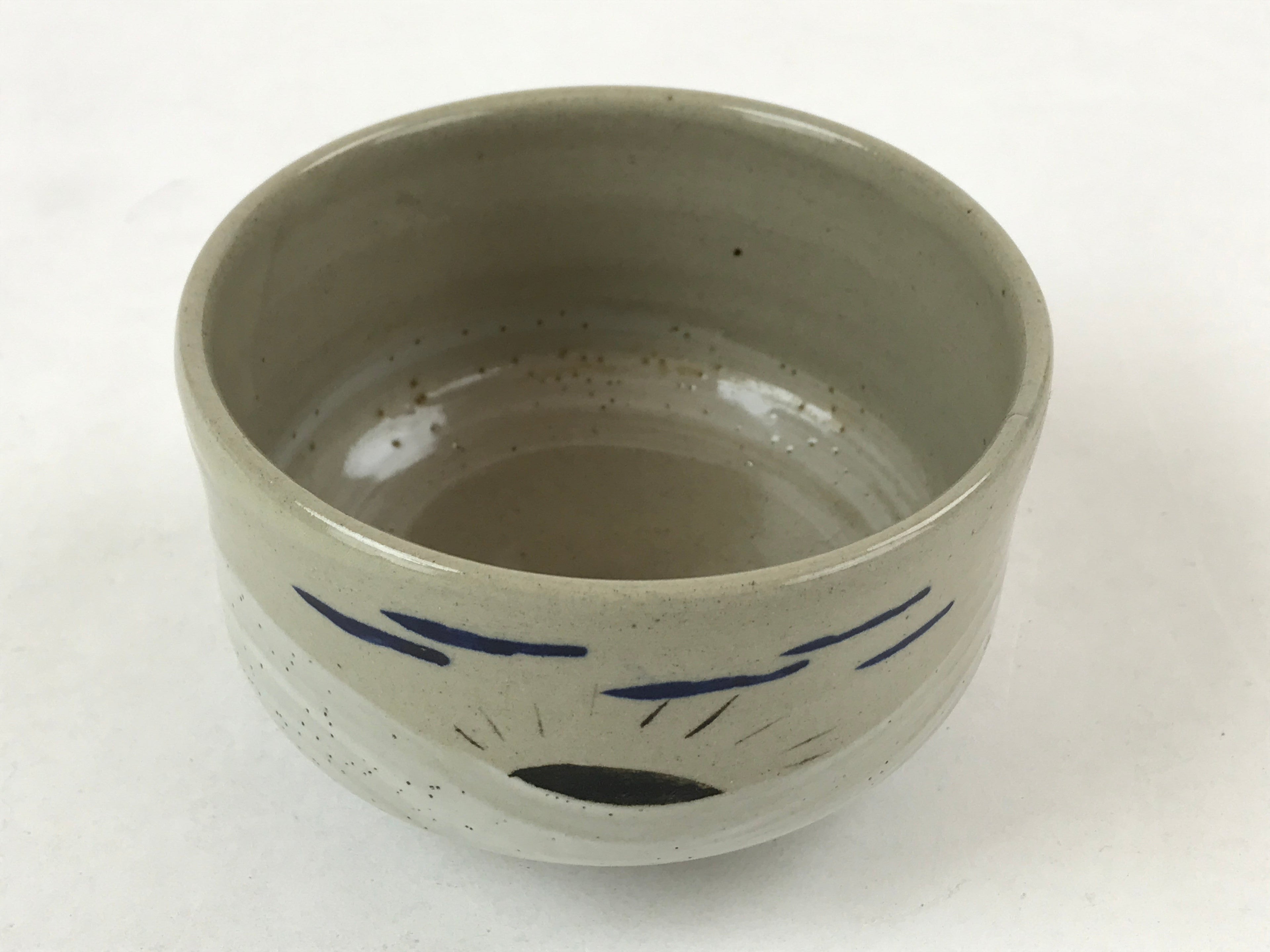 Japanese Ceramic Green Tea Bowl Vtg Hakeme White Sunrise Matcha Chawan CHB19