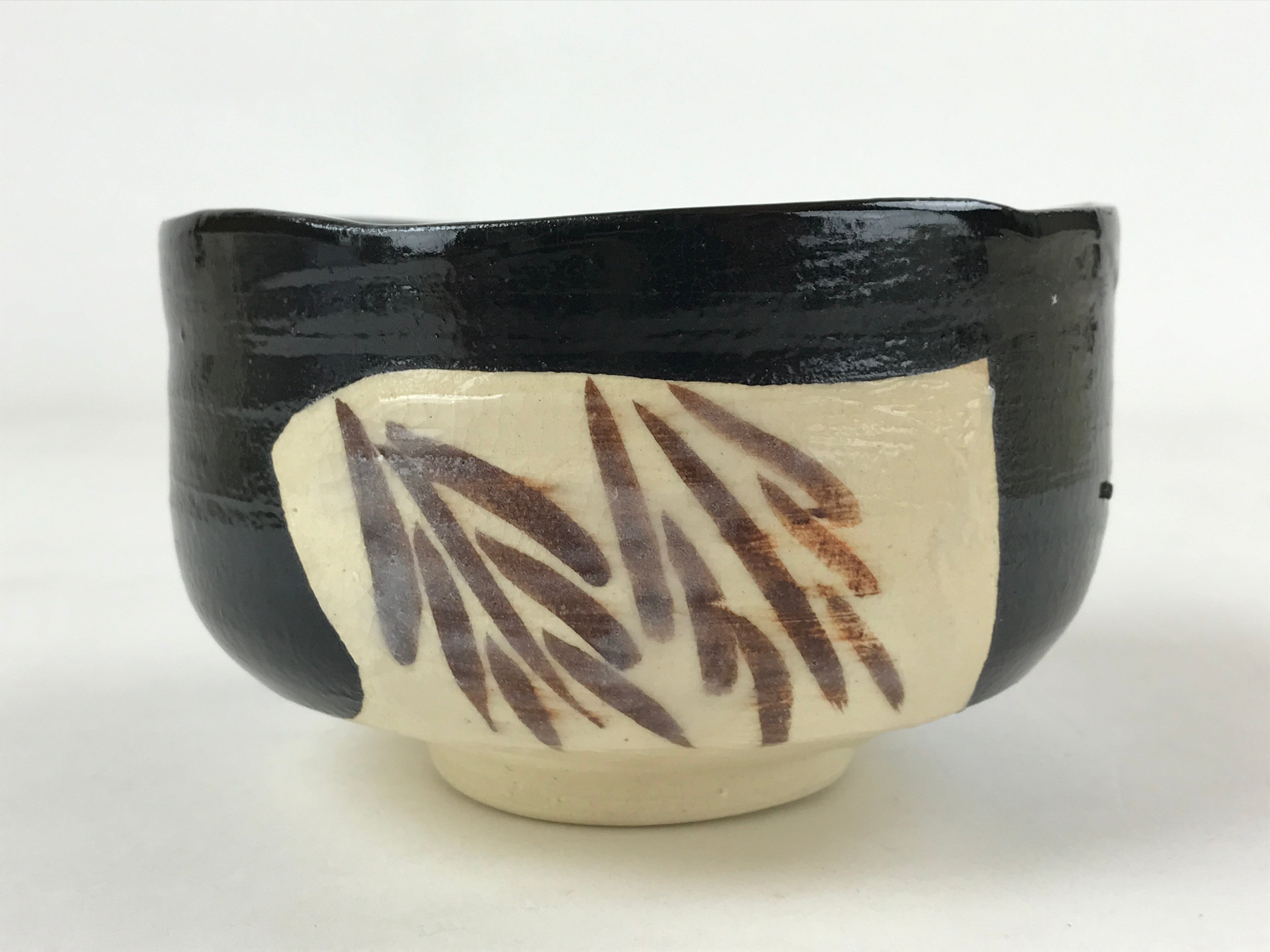 Japanese Ceramic Green Tea Bowl Vtg Kuro Oribe Black Brown Matcha Chawan CHB10