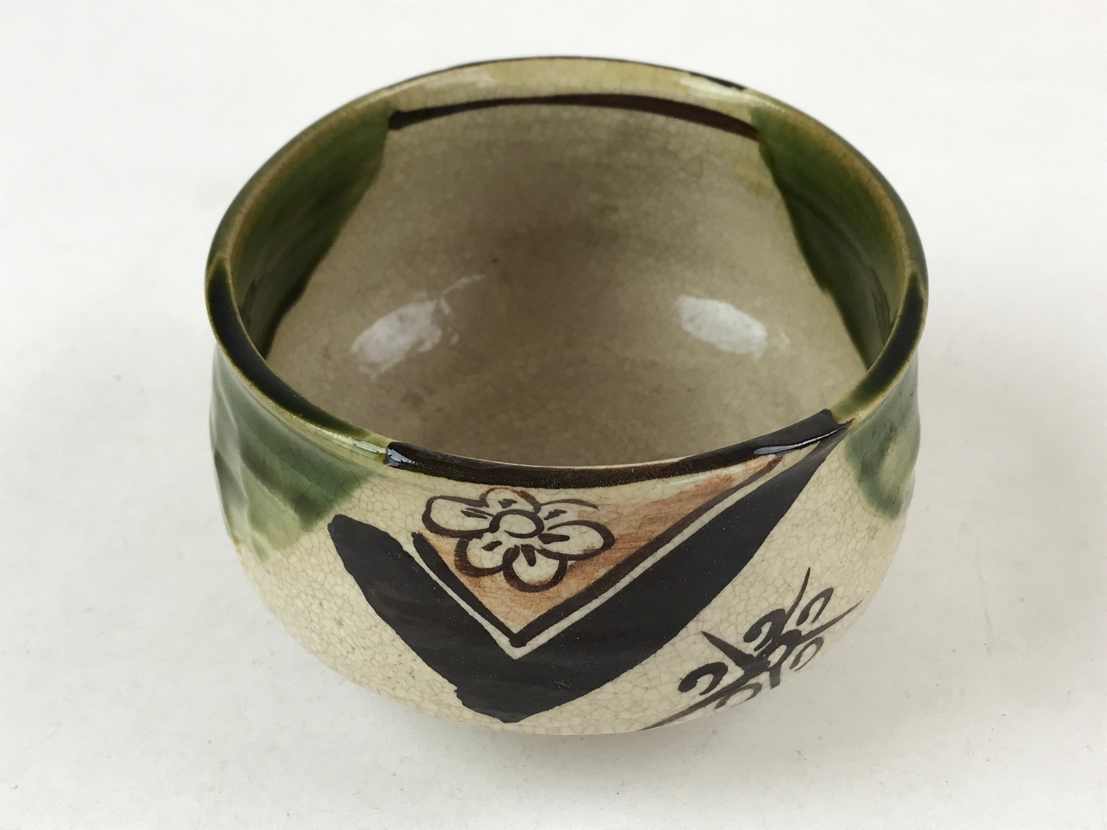 Japanese Ceramic Green Tea Bowl Vtg Oribe Green Brown Floral Crackle Glaze CHB24