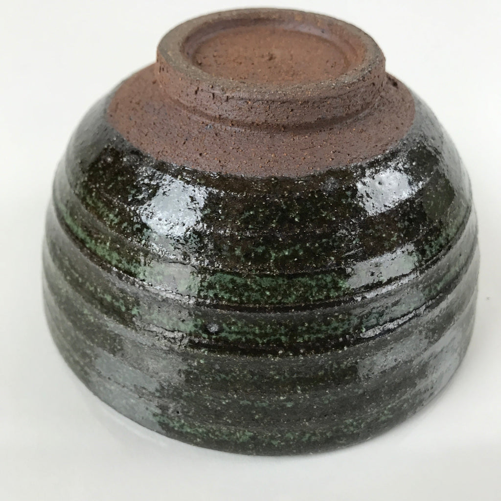 Japanese Ceramic Green Tea Ceremony Bowl Chawan Dark Brown Green Speckle CHB29