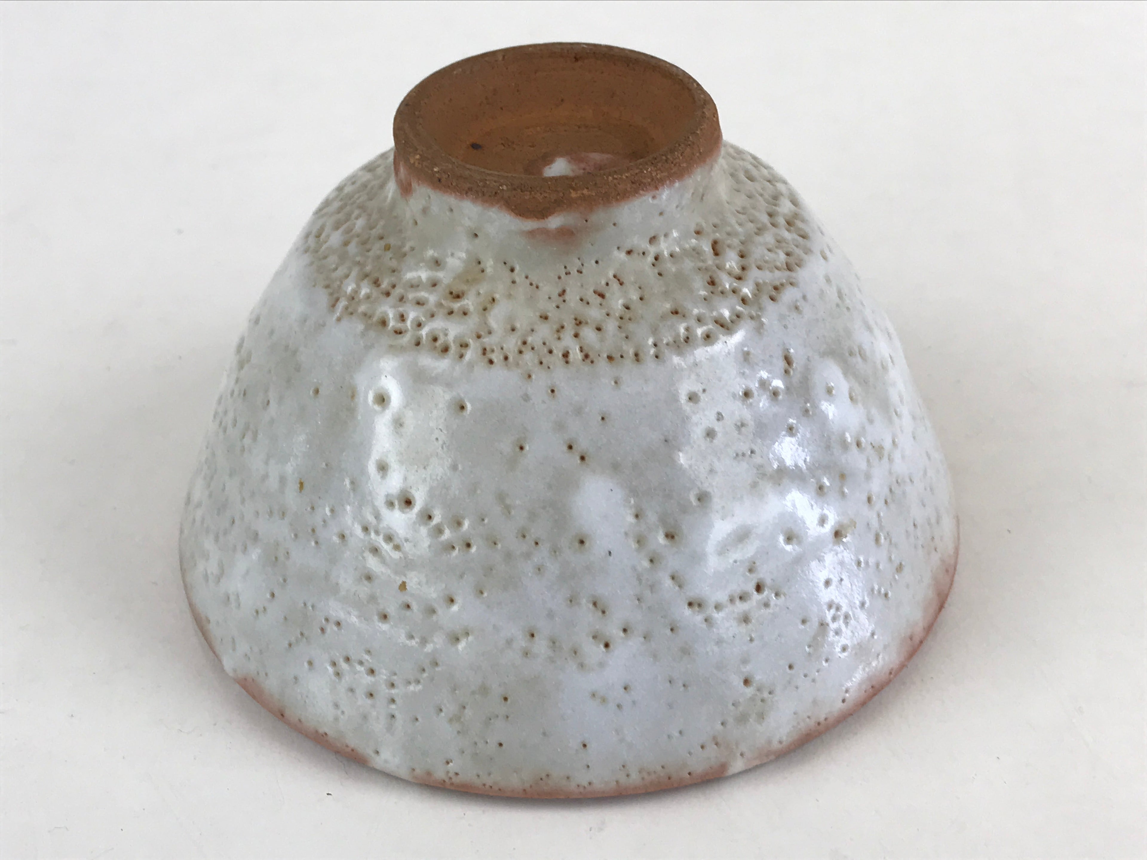 Japanese Ceramic Green Tea Ceremony Bowl Matcha Chawan Gray White Pottery GTB980