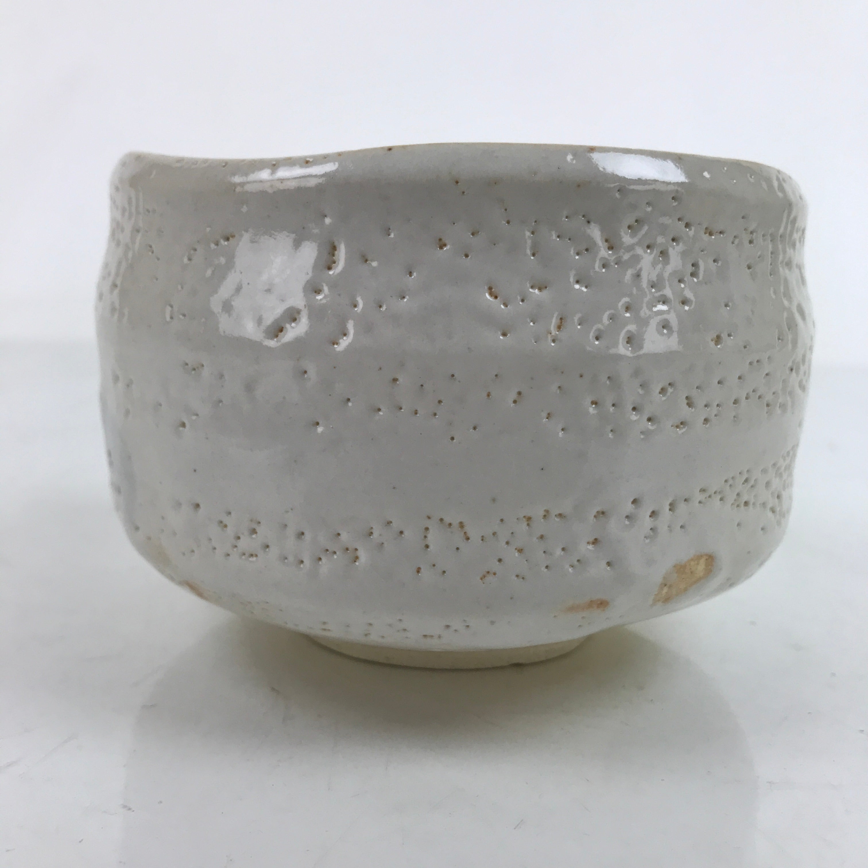 Japanese Ceramic Green Tea Ceremony Bowl Matcha Chawan Shino Ware White CHB38