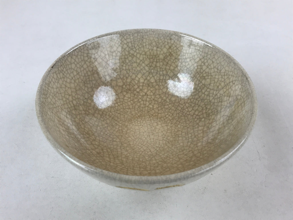 Japanese Ceramic Green Tea Ceremony Bowl White Gold Crackle Glaze Chawan CHB21