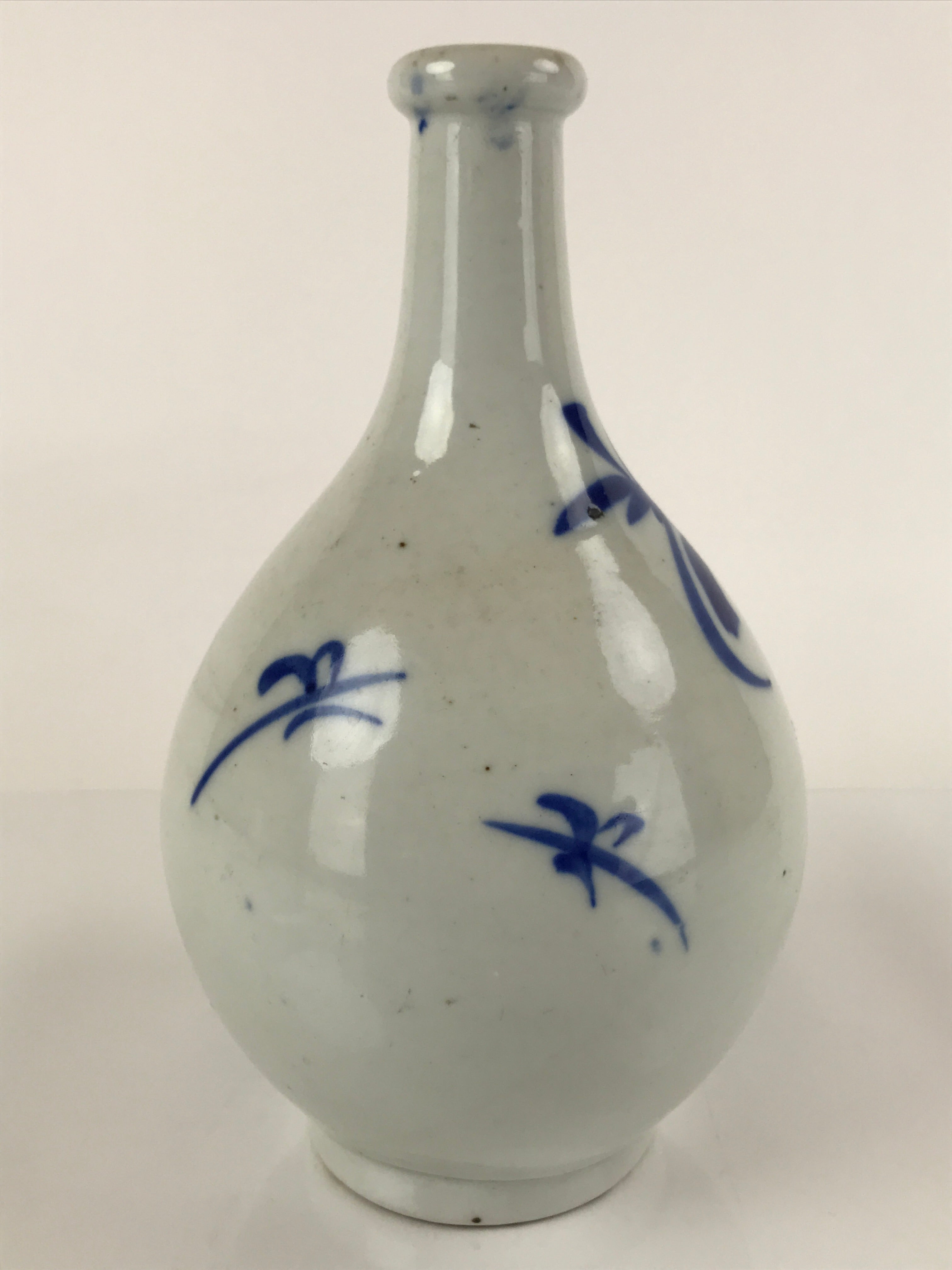Japanese Ceramic Imari Sake Bottle Kayoi-Tokkuri Vtg Blue Peony Botan TS625