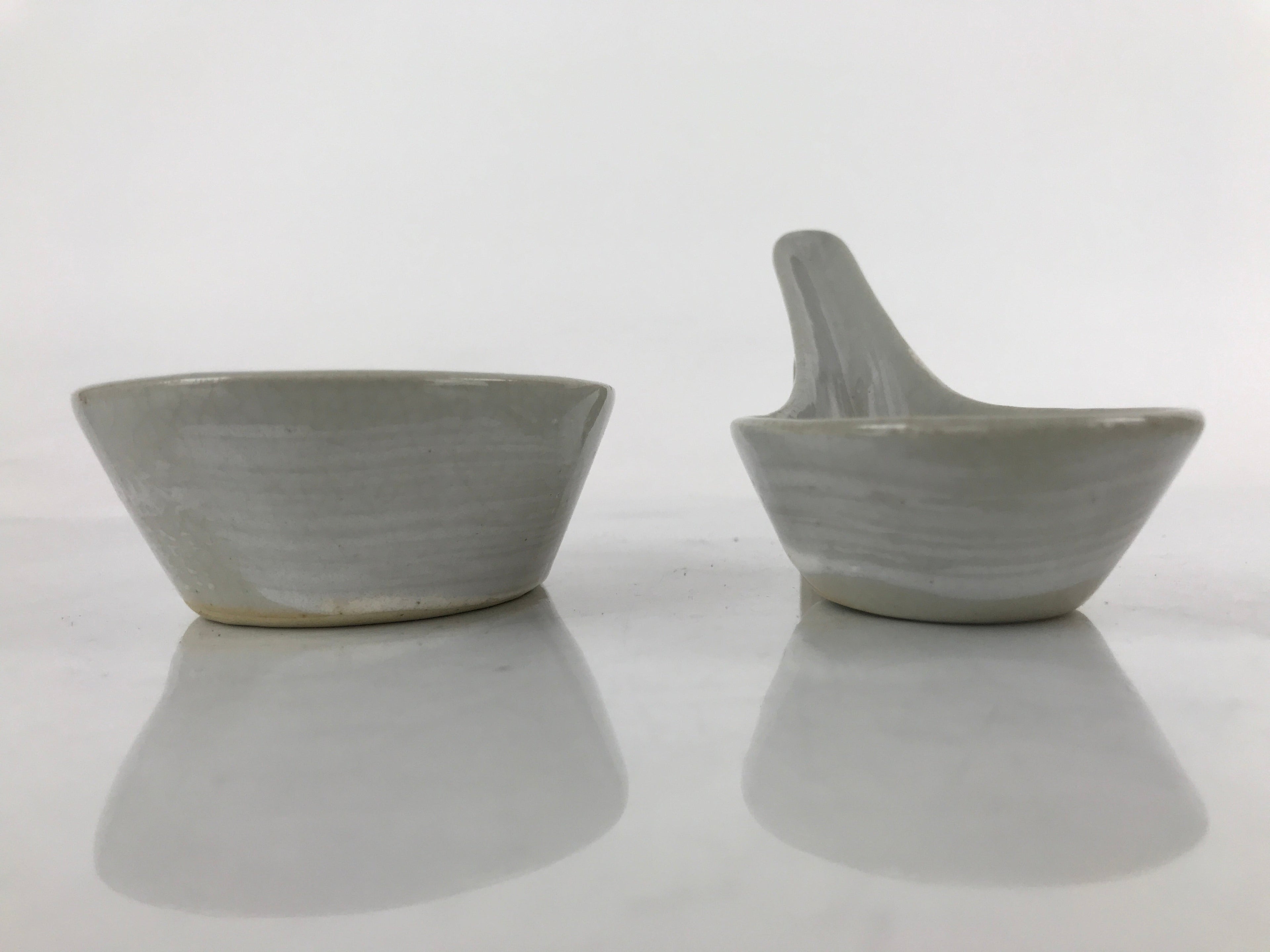 Japanese Ceramic Large Spoon W/ Stand Vtg Nabe Ramen Noodle Soup Gray PY875