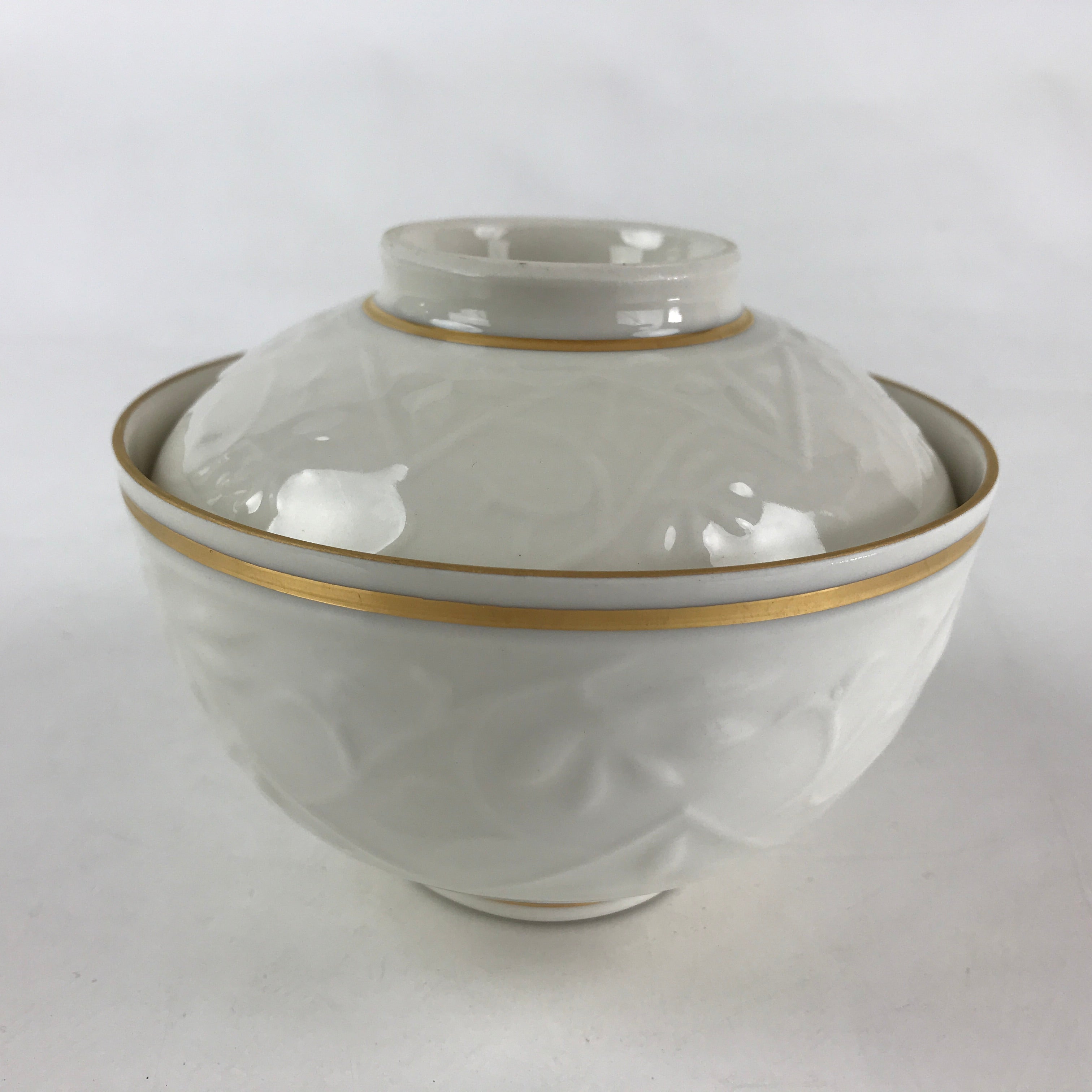 Japanese Ceramic Lidded Rice Bowl White Chawan Vtg Pottery Handmade Flower PY276