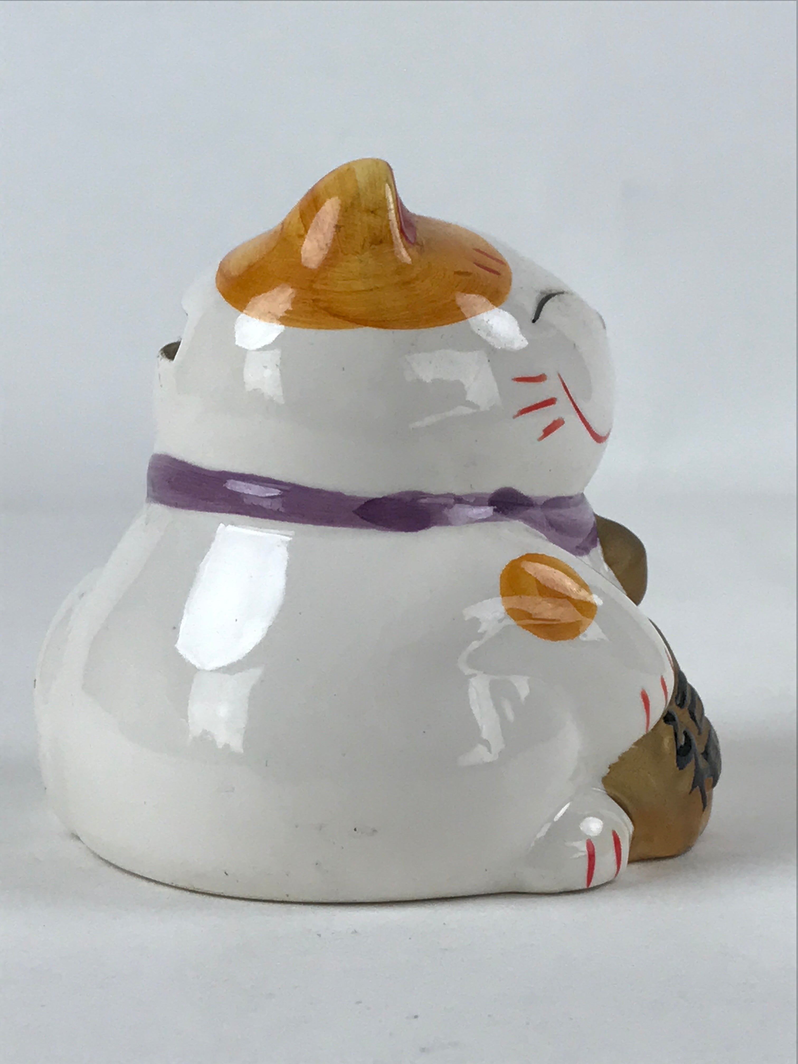 Japanese Ceramic Maneki Neko Cat Piggy Bank Vtg Chokin Bako White Orange BD944