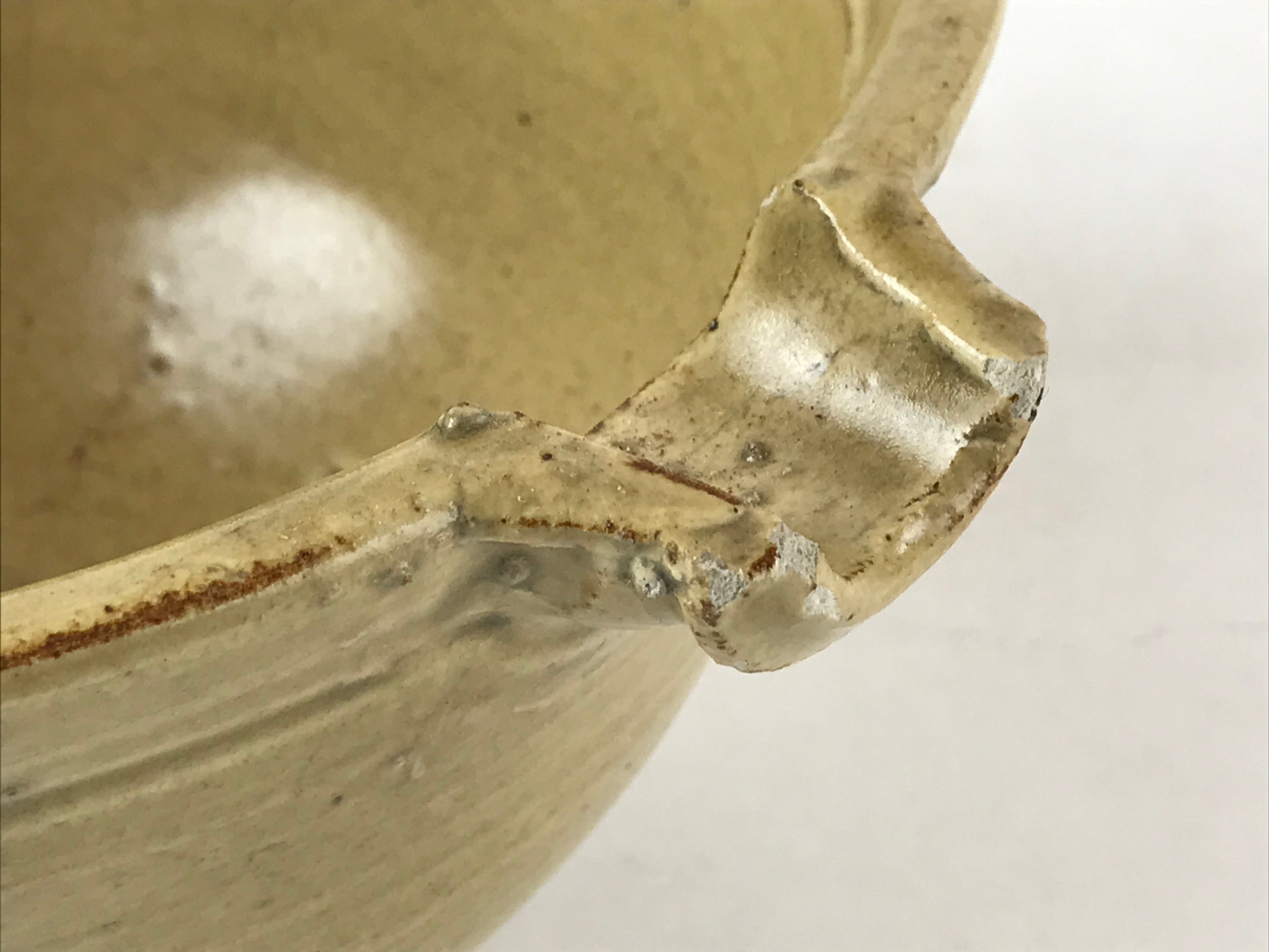 Japanese Ceramic Mixing Bowl Katakuchi Vtg Spout Yellow Glaze Ikebana PY569