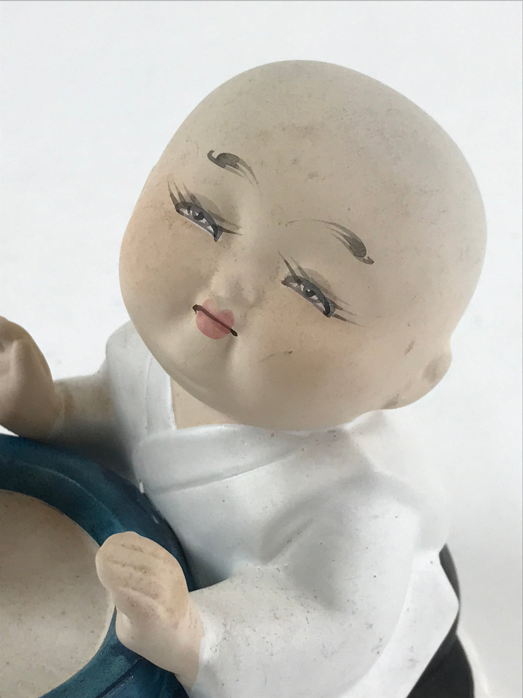 Japanese Ceramic Monk Figurine Vtg Small Decoration White Blue Tea BD921