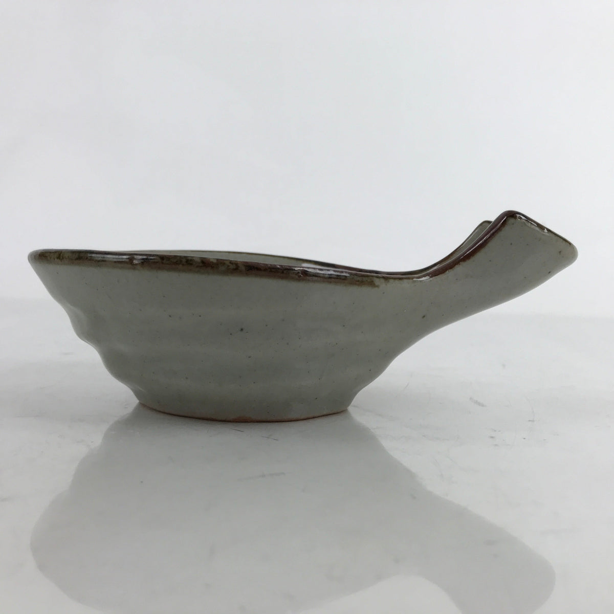 Japanese Ceramic Pouring Bowl Vtg Katakuchi Plum Flowers Crackle Gray Y169