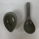 Japanese Ceramic Renge Spoon W/Stand Vtg Nabe Ramen Noodle Soup Gray PY883