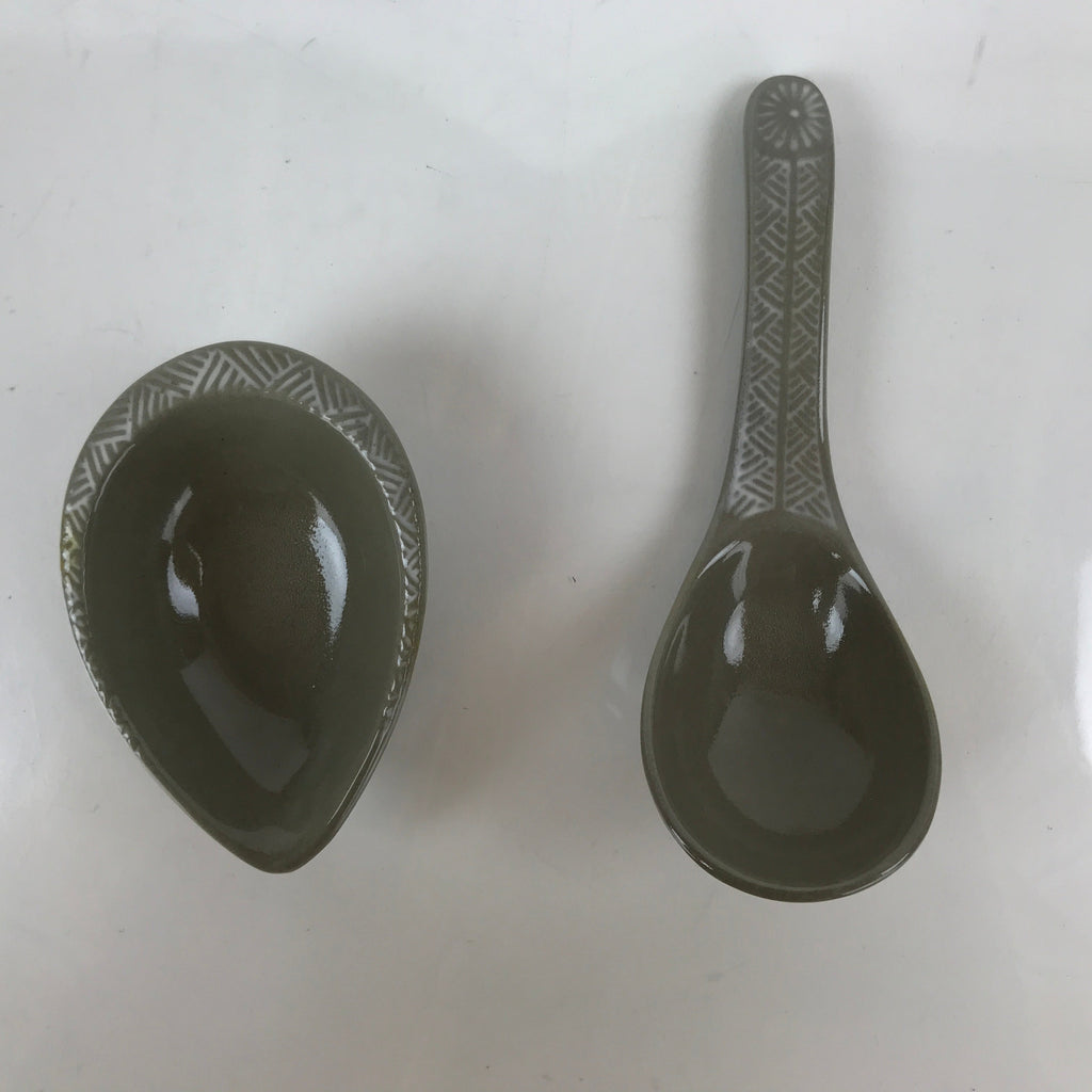 Japanese Ceramic Renge Spoon W/Stand Vtg Nabe Ramen Noodle Soup Gray PY888