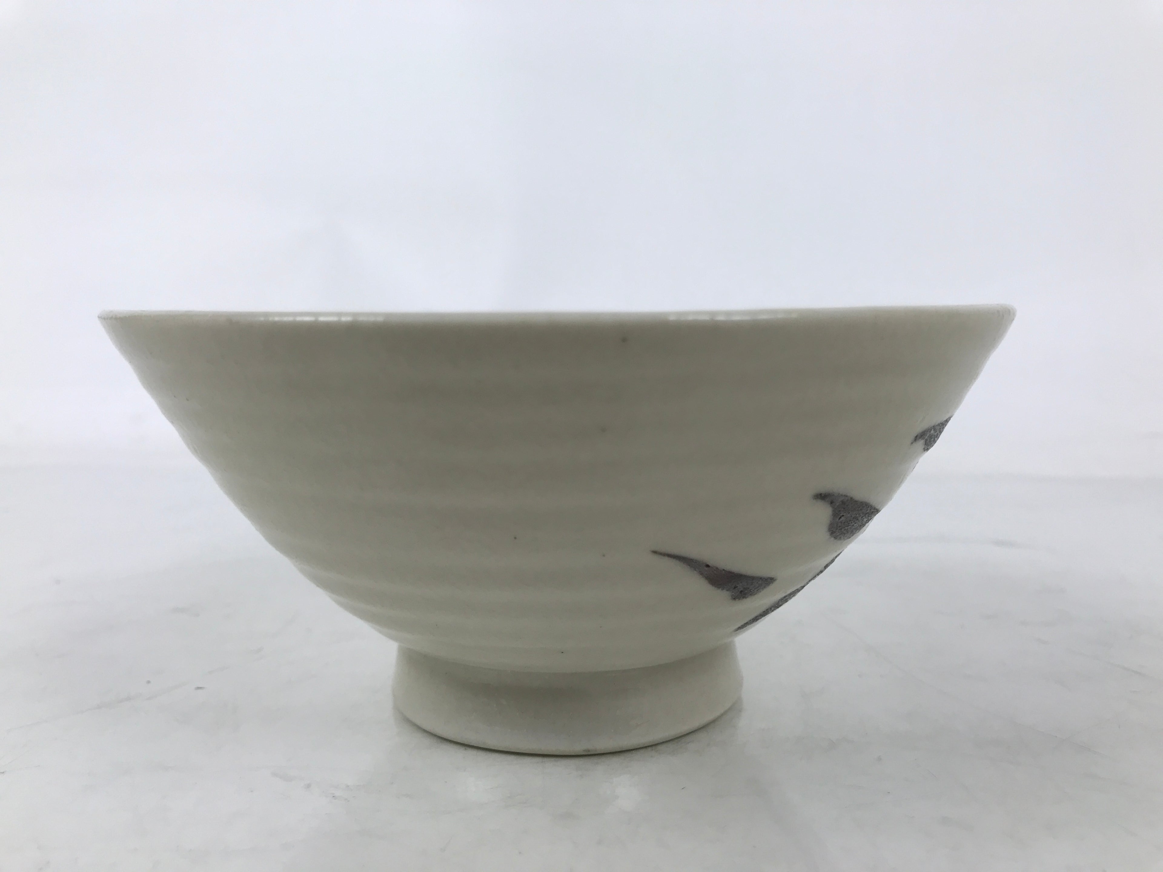 Japanese Ceramic Rice Bowl Owan Vtg Kobachi Beige Brown Leafy Plant Design Y395