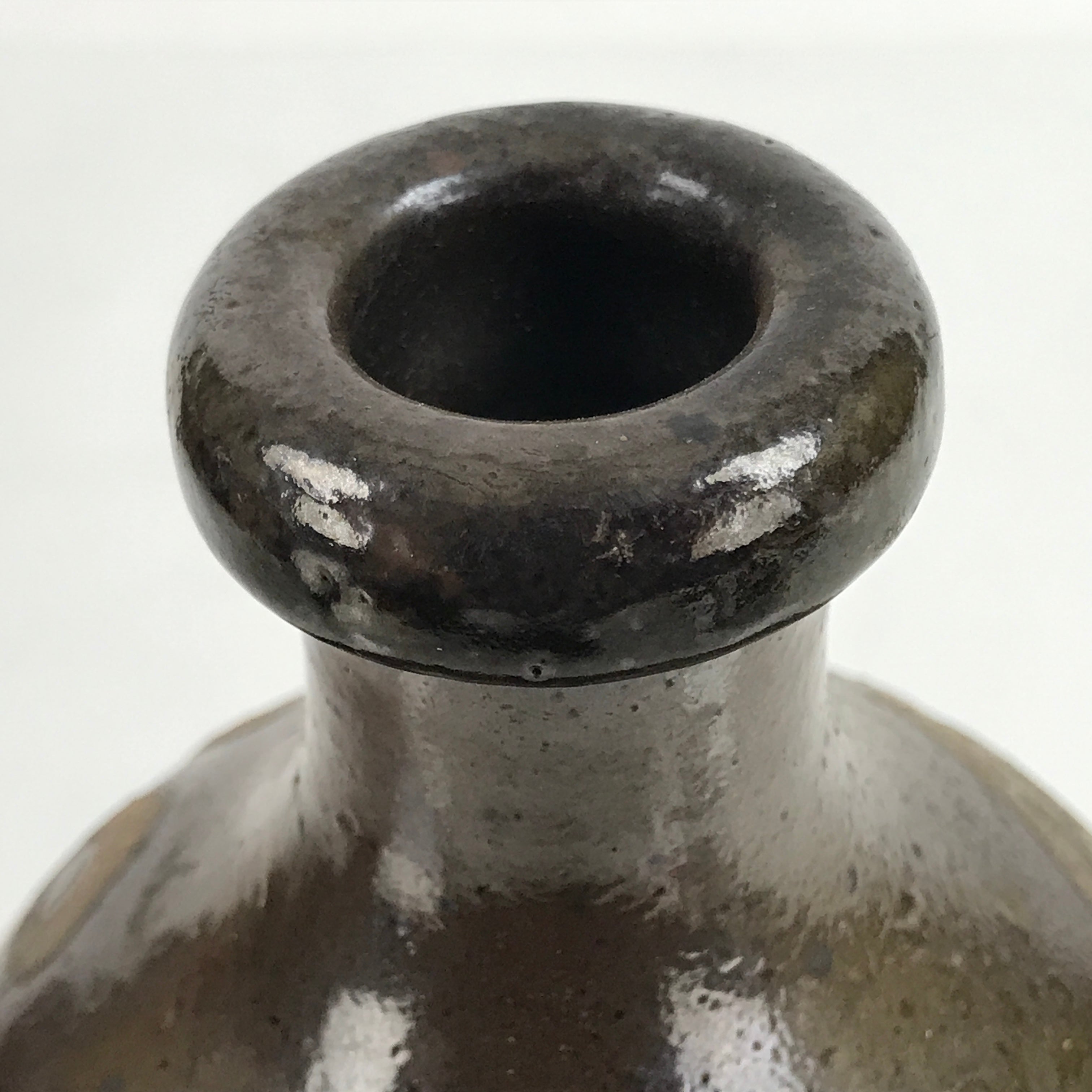 Japanese Ceramic Sake Bottle Kayoi-Tokkuri Vtg Beige Kanji Dark Brown TS744