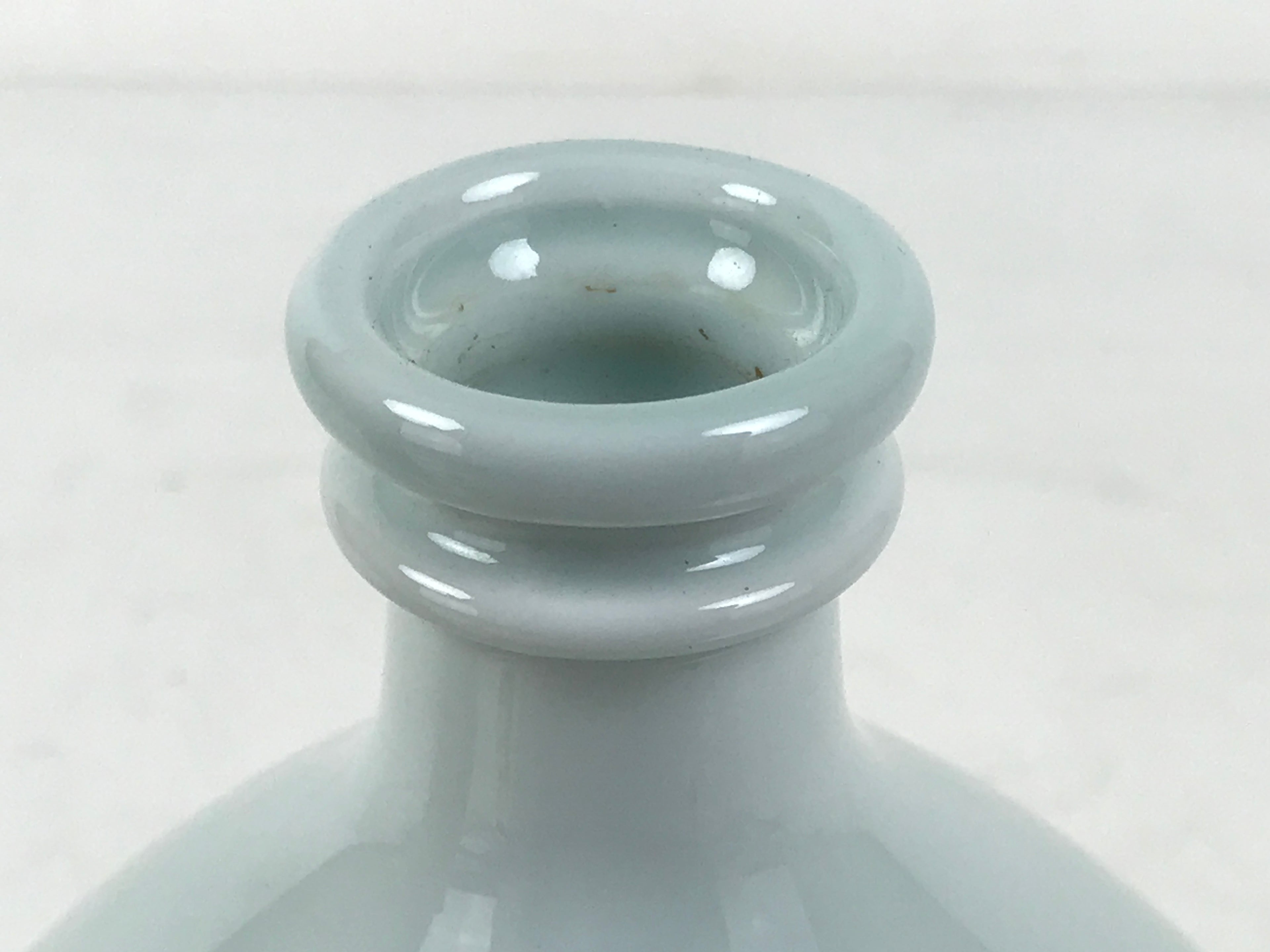 Japanese Ceramic Sake Bottle Kayoi-Tokkuri Vtg Beniotome Shochu Blue White TS795