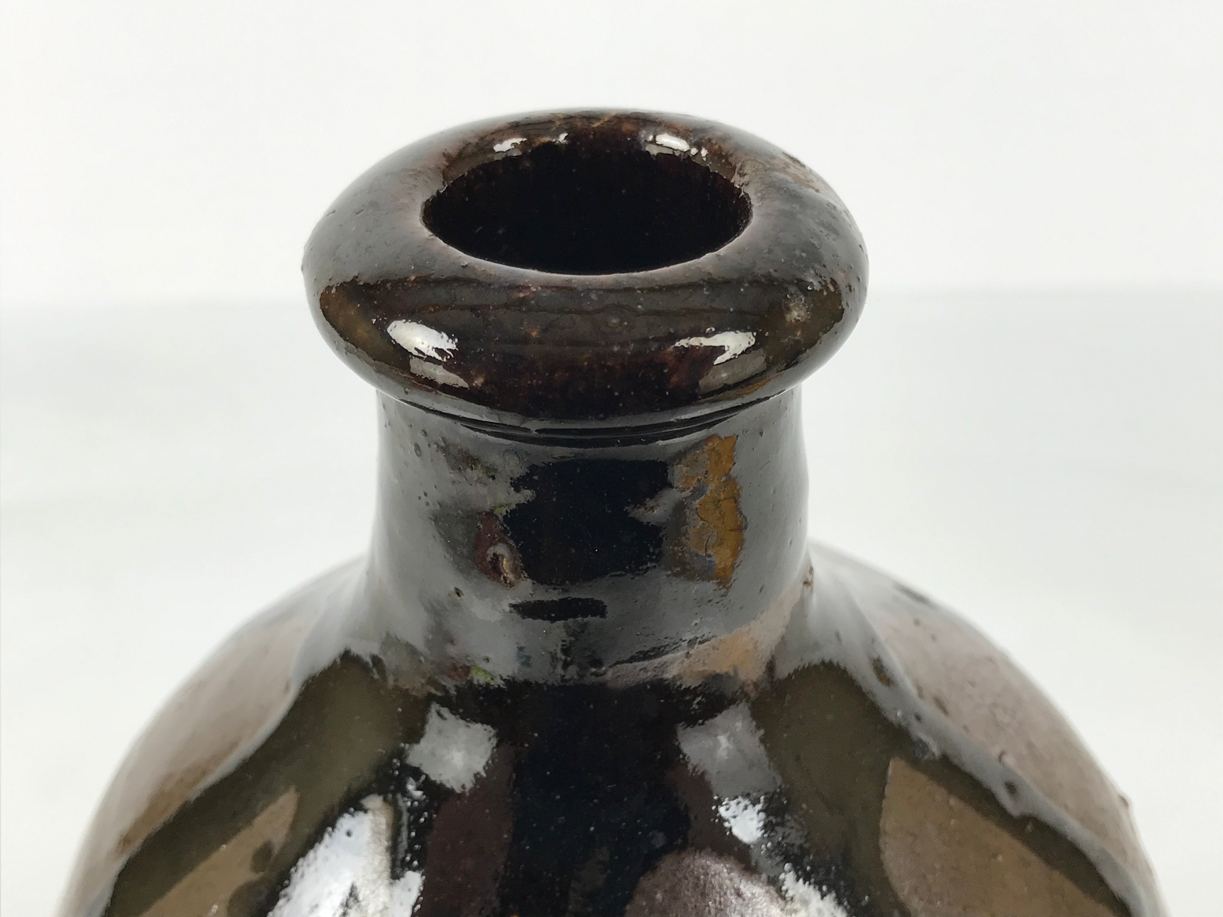 Japanese Ceramic Sake Bottle Kayoi-Tokkuri Vtg Brown Round Crane Neck TS869