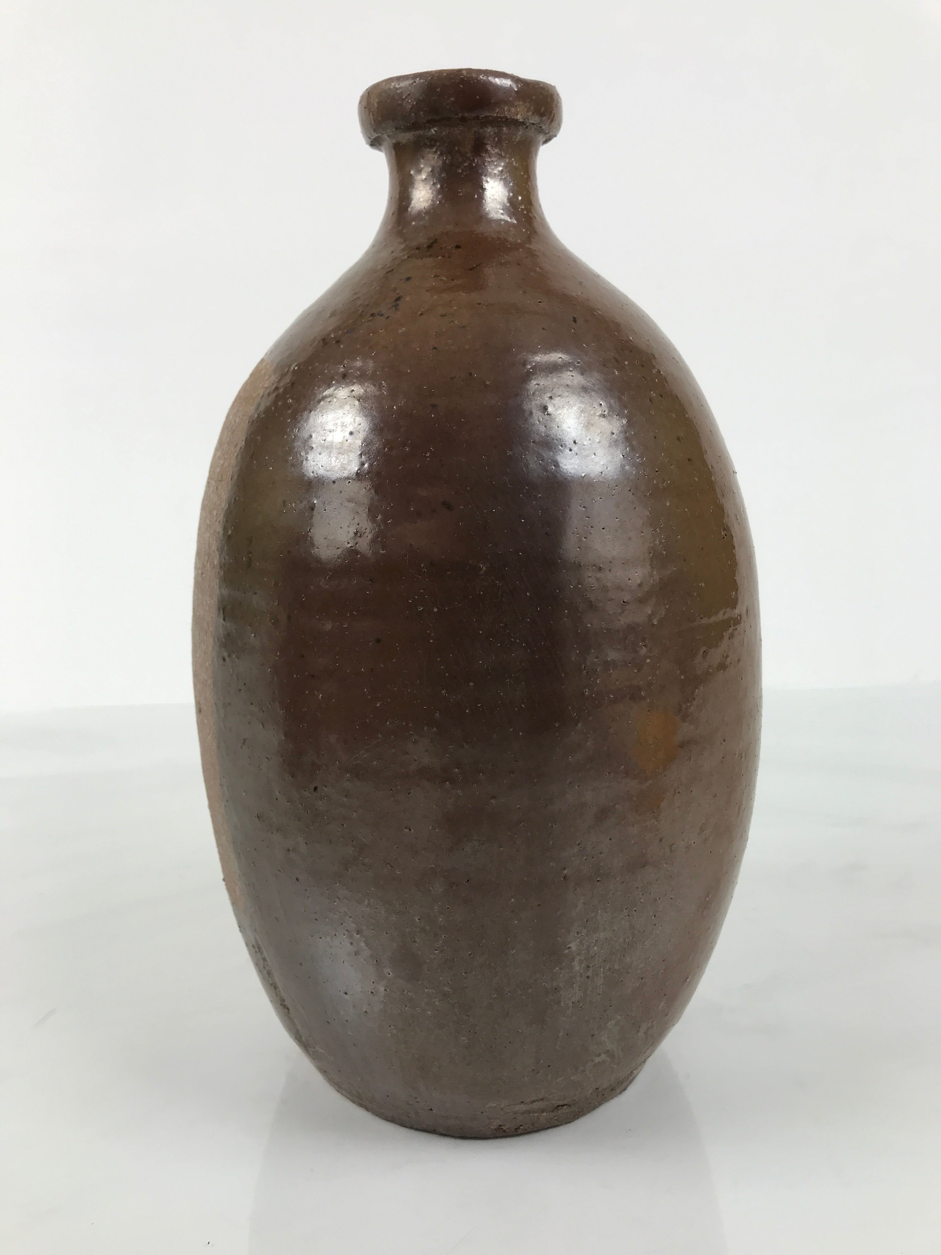 Japanese Ceramic Sake Bottle Kayoi-Tokkuri Vtg Brown Round Wax Resist TS870