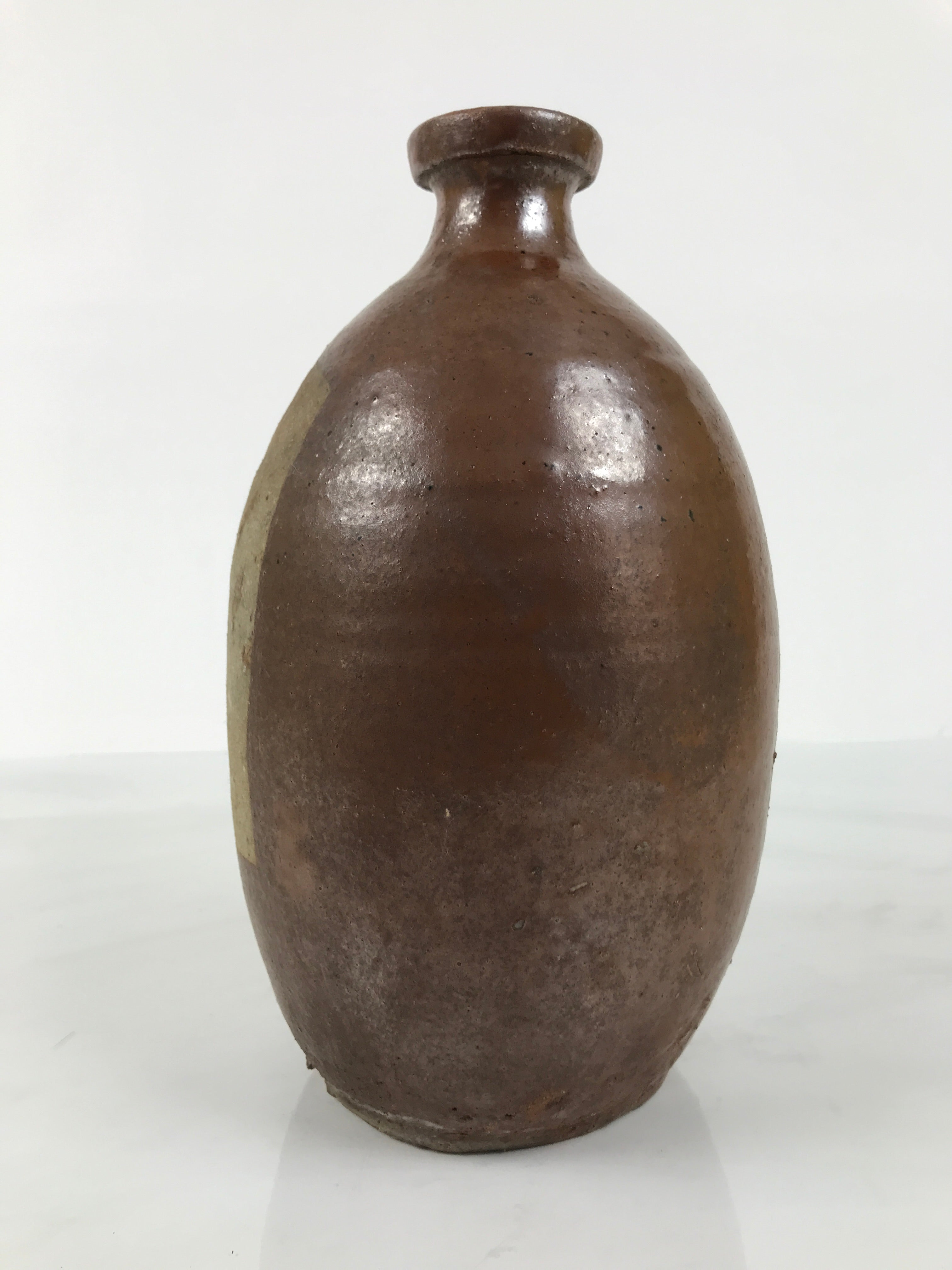 Japanese Ceramic Sake Bottle Kayoi-Tokkuri Vtg Brown Round Wax Resist TS871