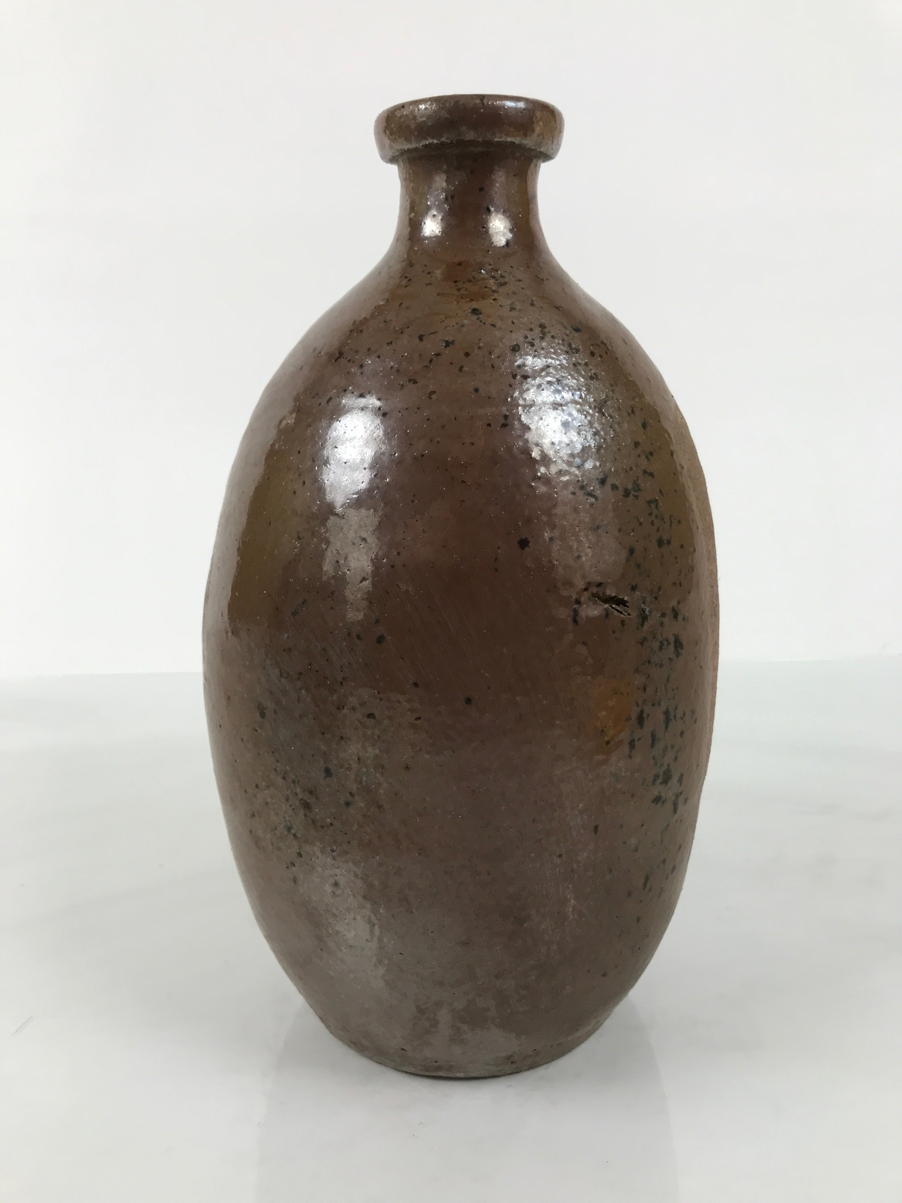 Japanese Ceramic Sake Bottle Kayoi-Tokkuri Vtg Brown Round Wax Resist TS873