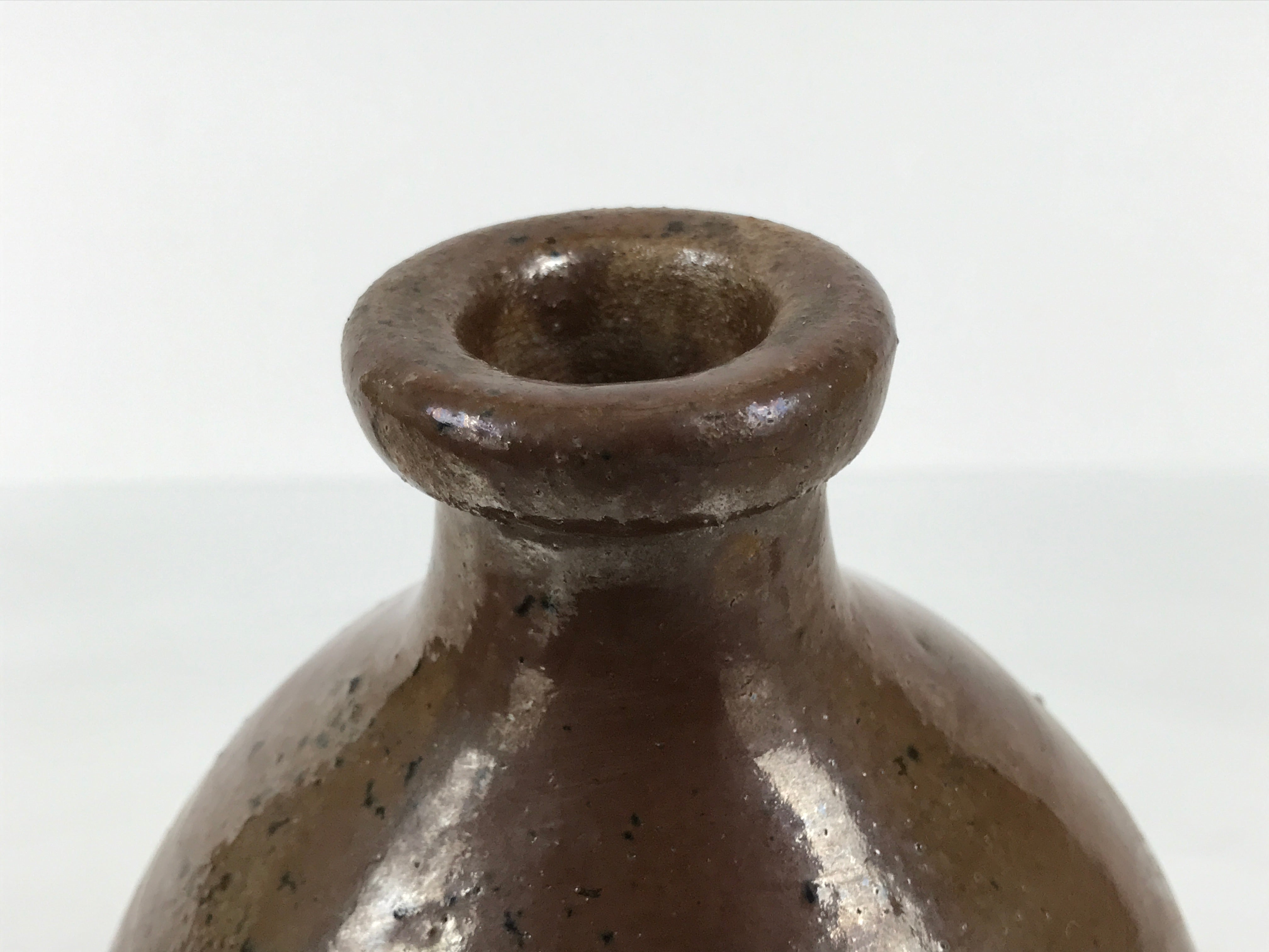 Japanese Ceramic Sake Bottle Kayoi-Tokkuri Vtg Brown Round Wax Resist TS873