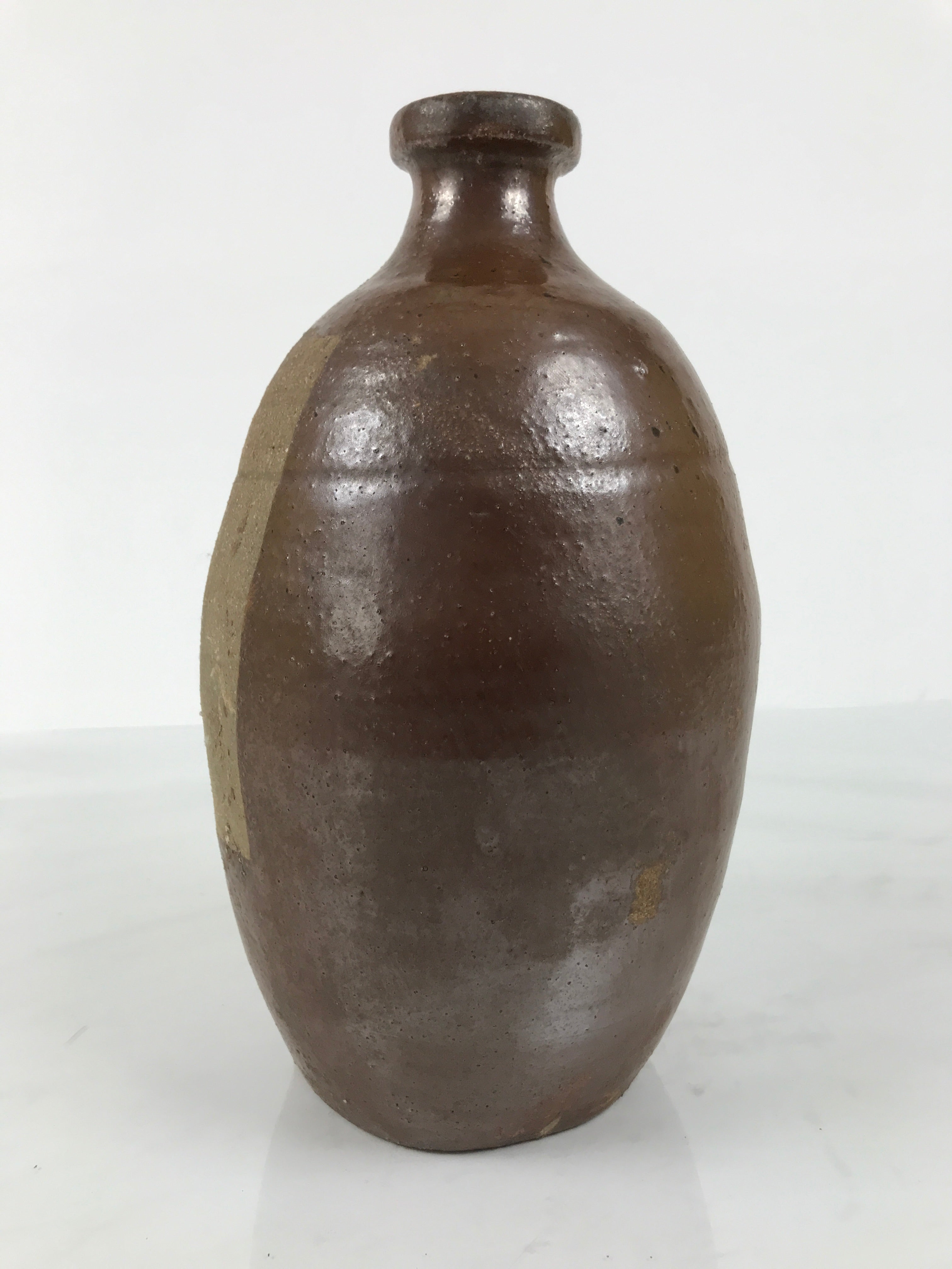 Japanese Ceramic Sake Bottle Kayoi-Tokkuri Vtg Brown Round Wax Resist TS875