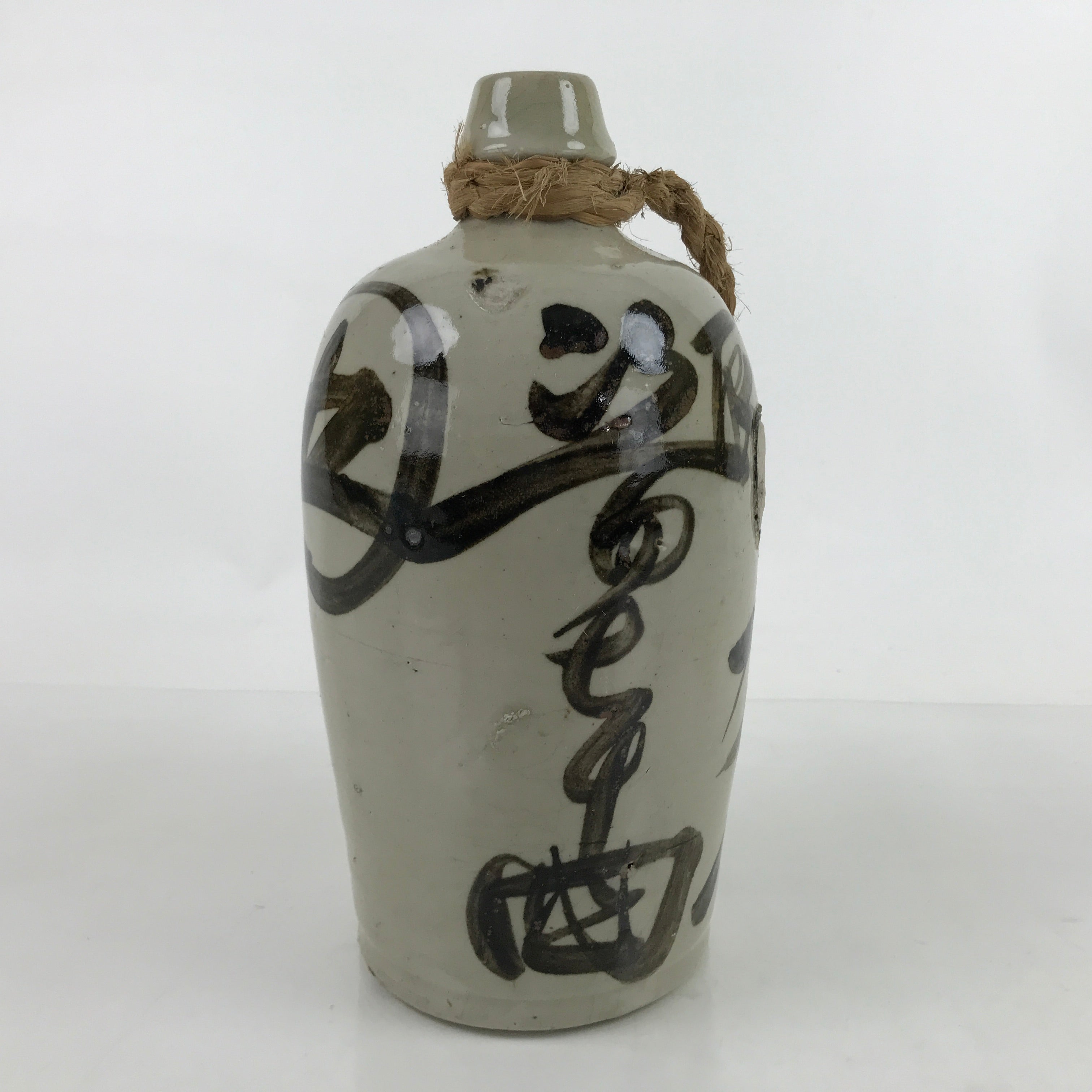 Japanese Ceramic Sake Bottle Kayoi-Tokkuri Vtg Classic Black Kanji Gray Rope TS7