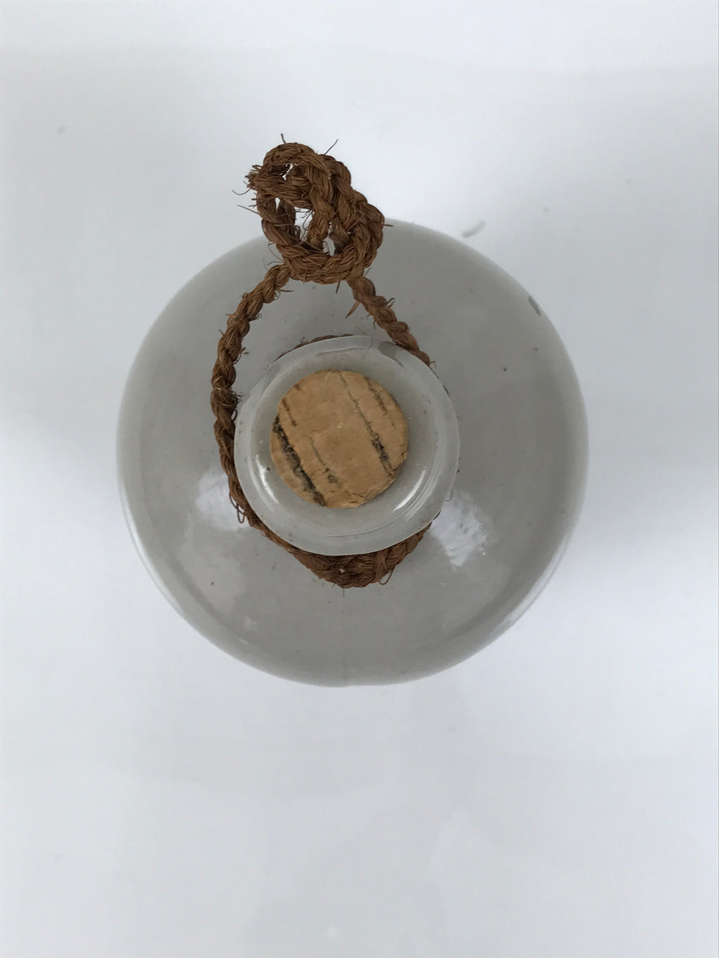 Japanese Ceramic Sake Bottle Kayoi-Tokkuri Vtg Gray Kanji Wakasakiku TS848