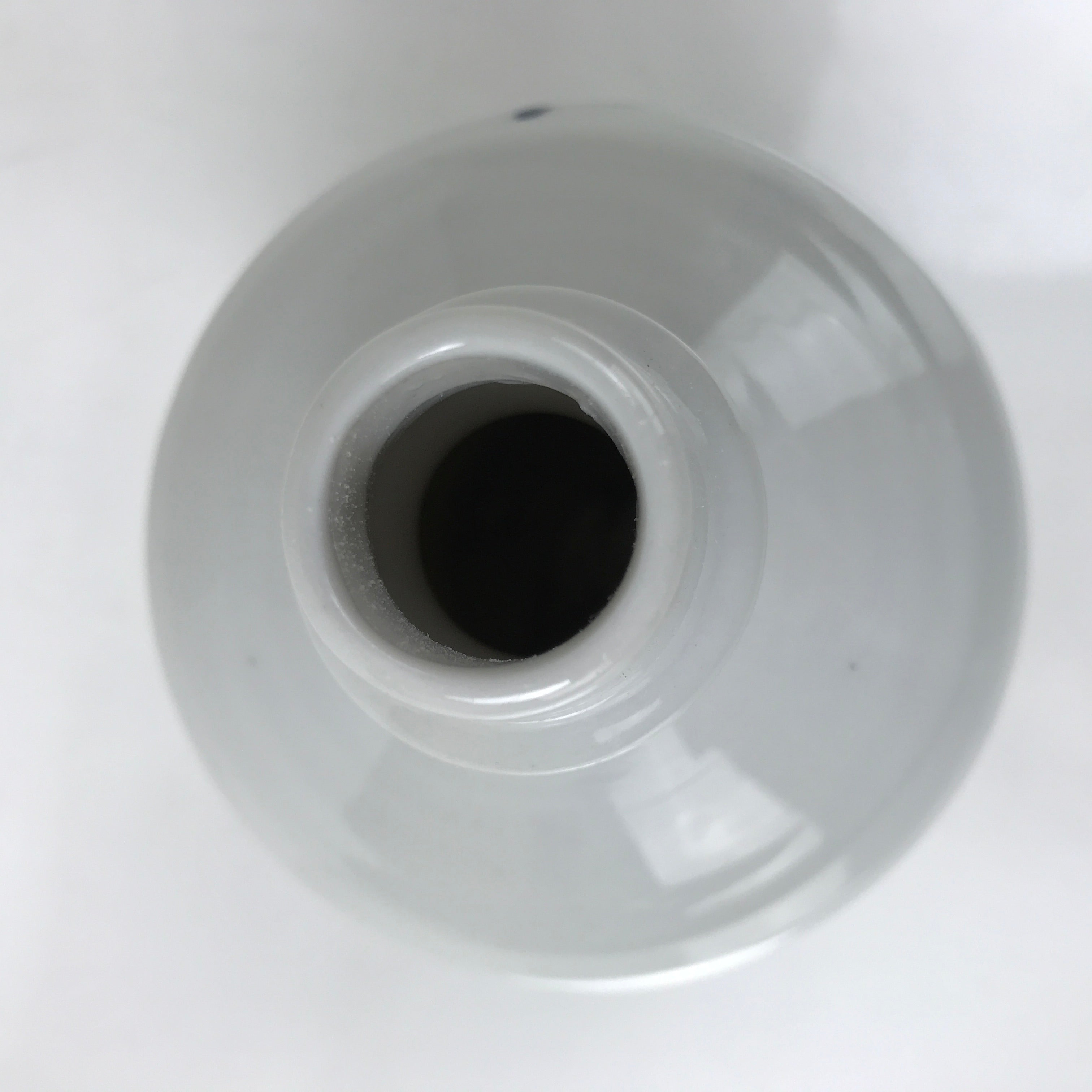 Japanese Ceramic Sake Bottle Kayoi-Tokkuri Vtg White Blue Kanji TS777