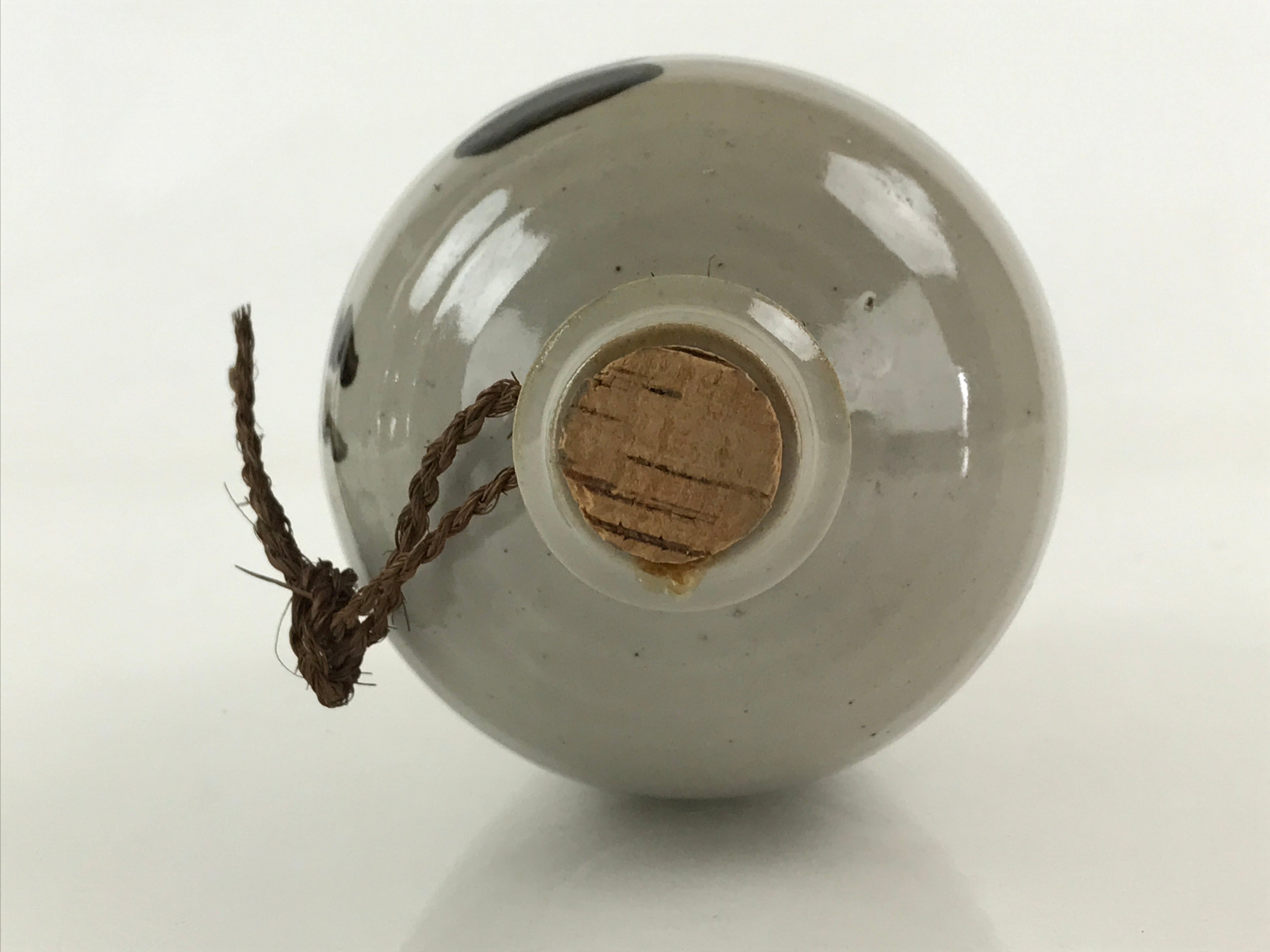 Japanese Ceramic Sake Bottle Sake Cup Kayoi-Tokkuri Hand-Written Vyg Kanji TS514