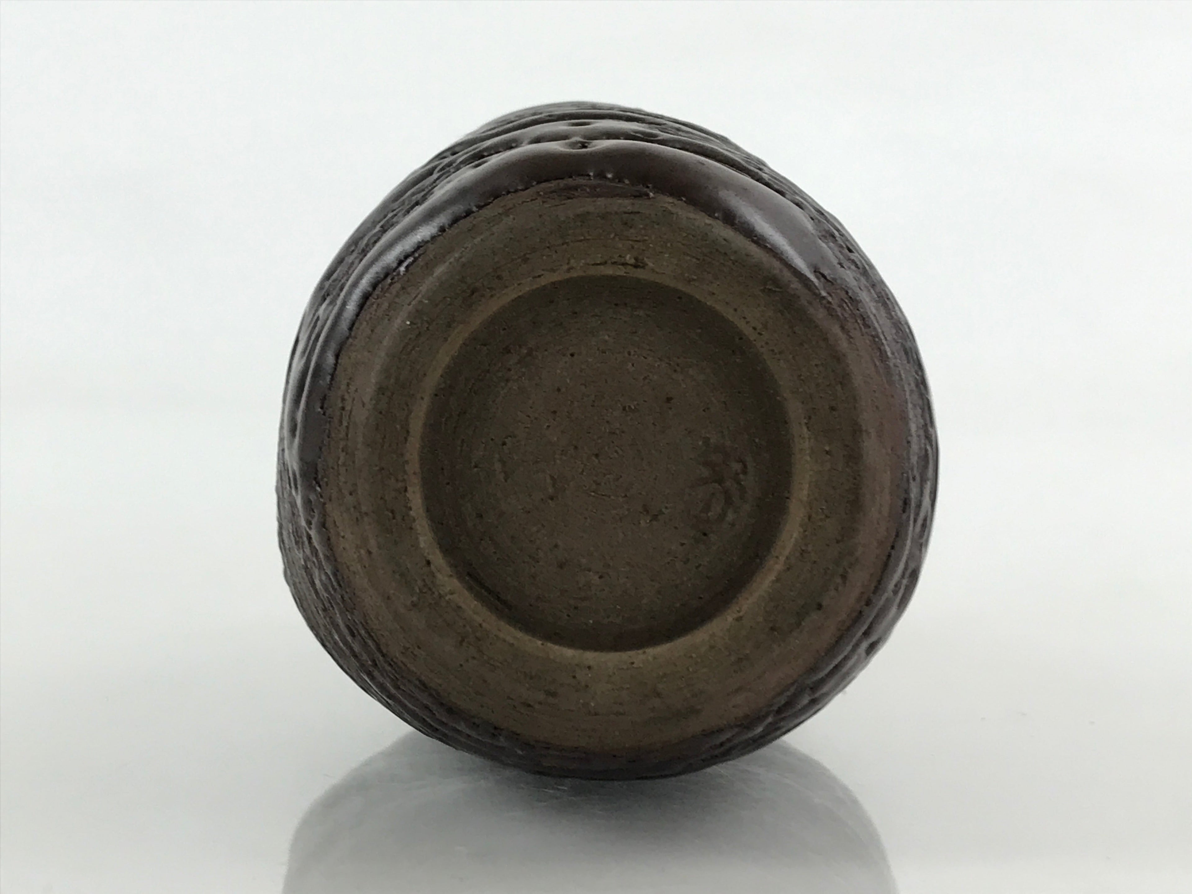 Japanese Ceramic Sake Bottle Tokkuri Ichigo Vtg Pottery Brown Mojimi Leaf TS531