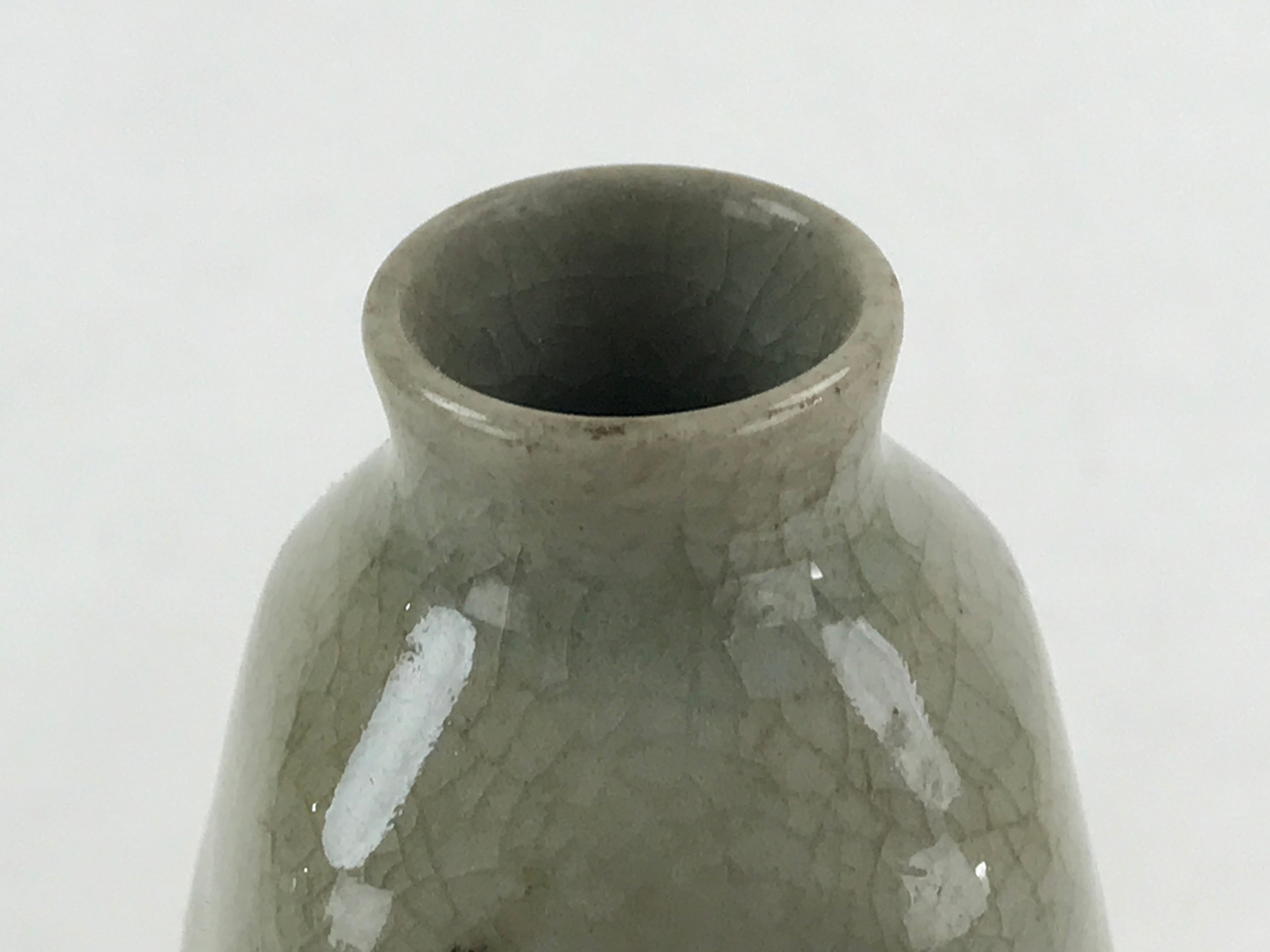 Japanese Ceramic Sake Bottle Tokkuri Ichigo Vtg Pottery Red Daruma Beige TS528