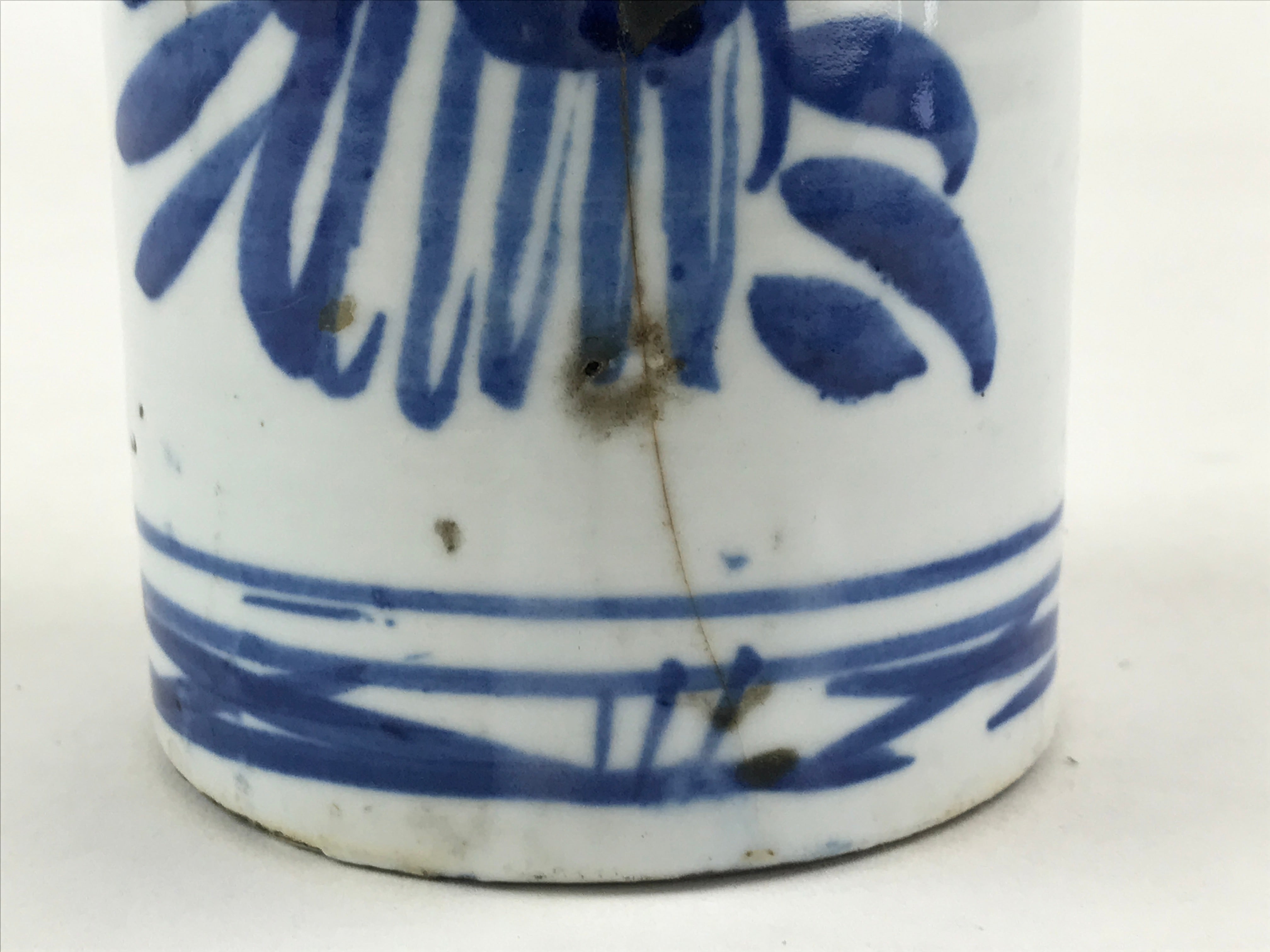 Japanese Ceramic Sake Bottle Tokkuri Imari Ware Blue Sometsuke Flower TS500