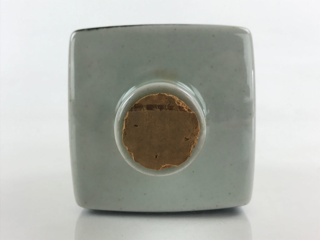 Japanese Ceramic Sake Bottle Tokkuri Sakebin Square bottle Sirataki White TS545