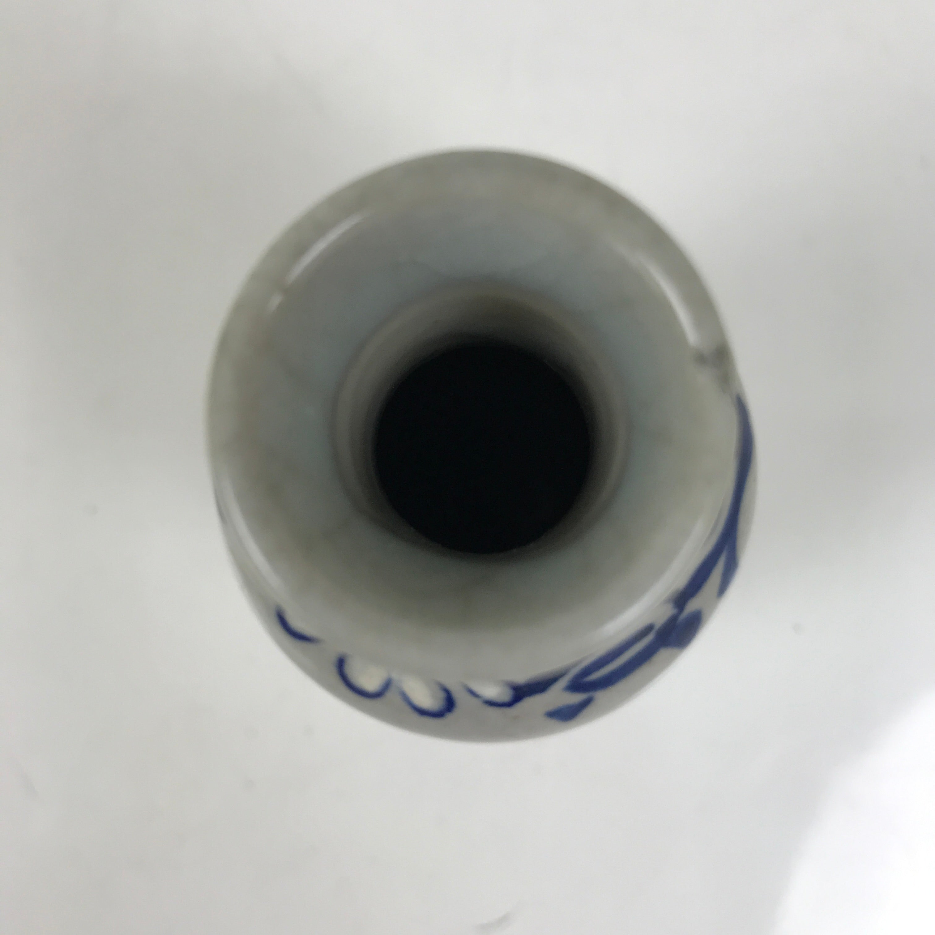 Japanese Ceramic Sake Bottle Tokkuri Vtg Floral Blue White Gray Crackle TS796