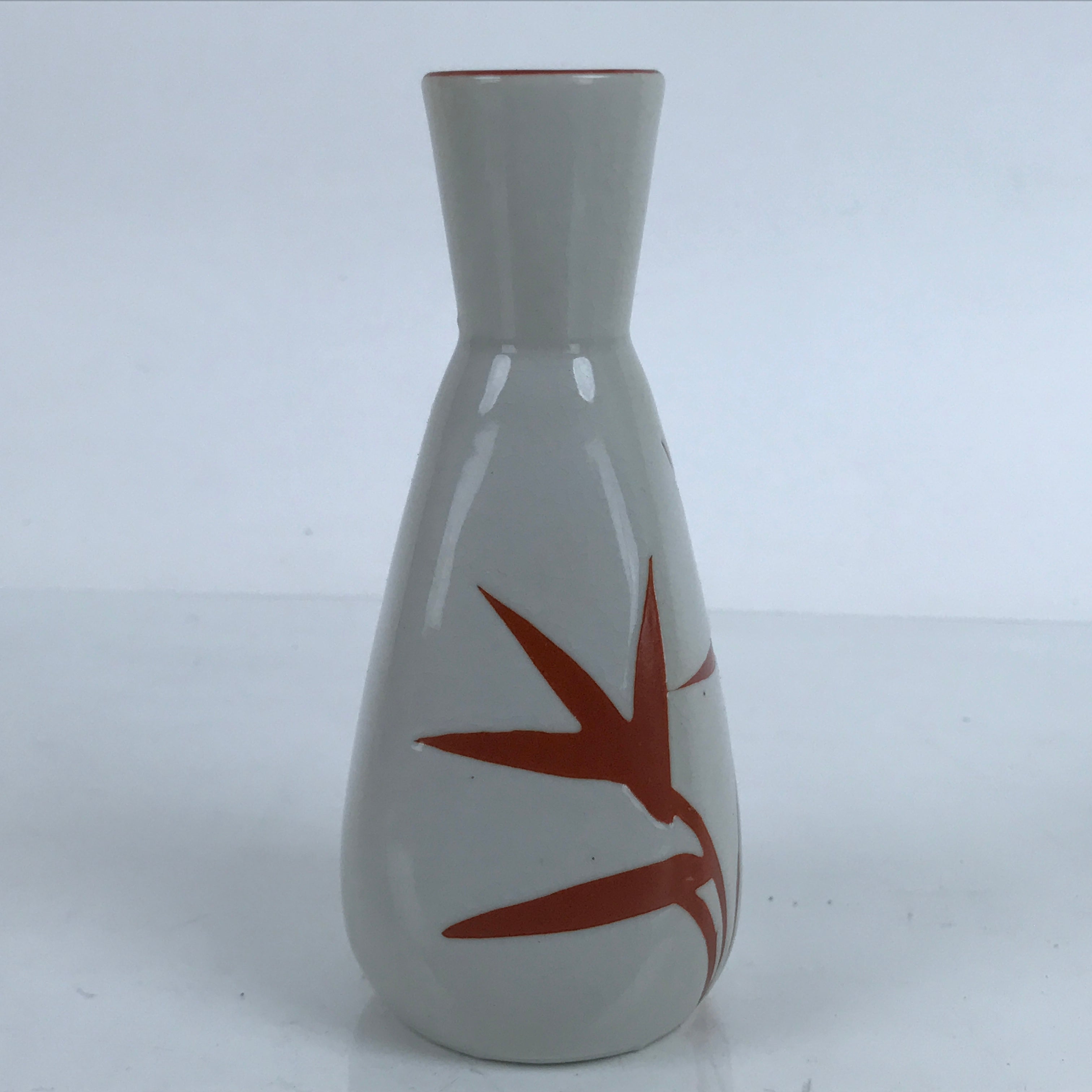 Japanese Ceramic Sake Bottle Tokkuri Vtg Ichi-Go Light Gray Red Leaves TS705