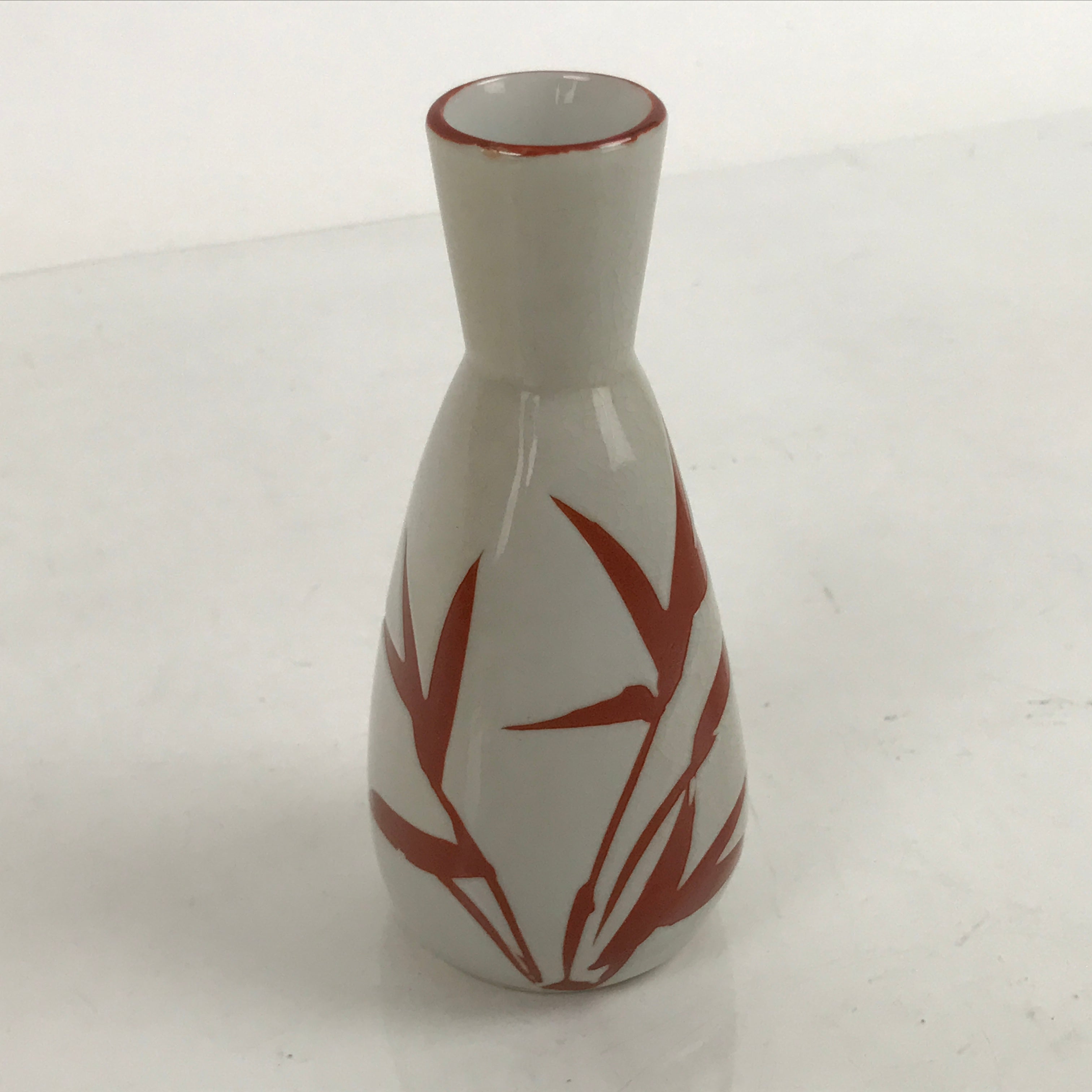 Japanese Ceramic Sake Bottle Tokkuri Vtg Ichi-Go Light Gray Red Leaves TS706