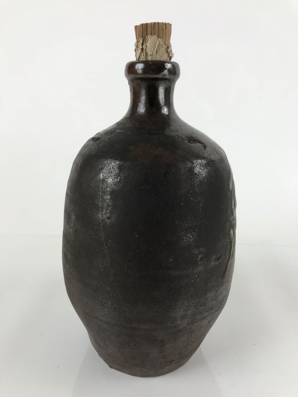 Japanese Ceramic Sake Bottle Vtg Kayoi-Tokkuri Dark Brown Large Kanji TS652