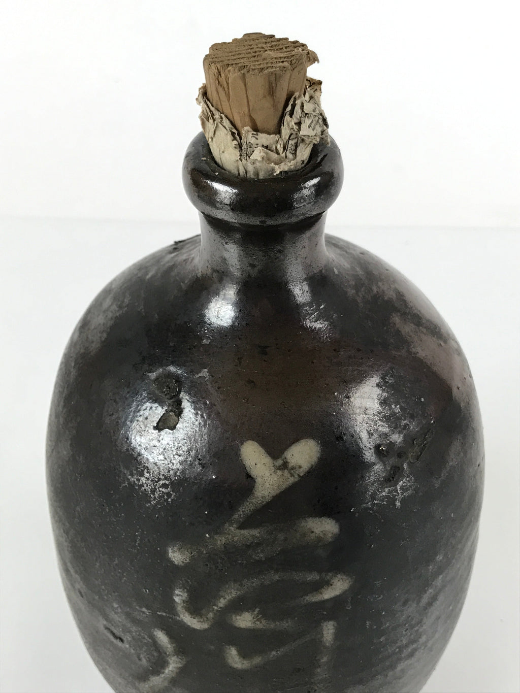 Japanese Ceramic Sake Bottle Vtg Kayoi-Tokkuri Dark Brown Large Kanji TS652