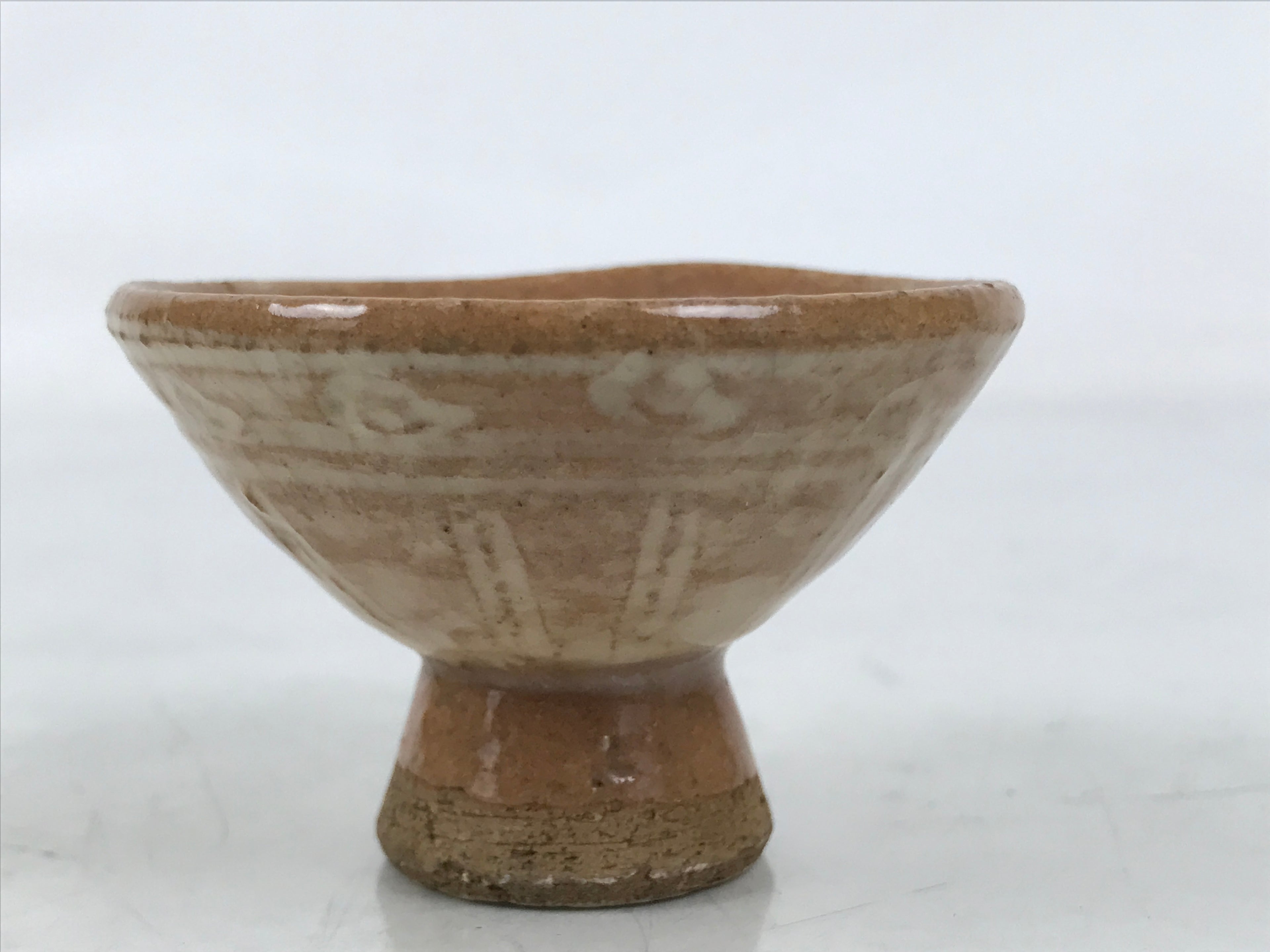 Japanese Ceramic Sake Cup Vtg Guinomi Light Brown Geometric Brush White G282