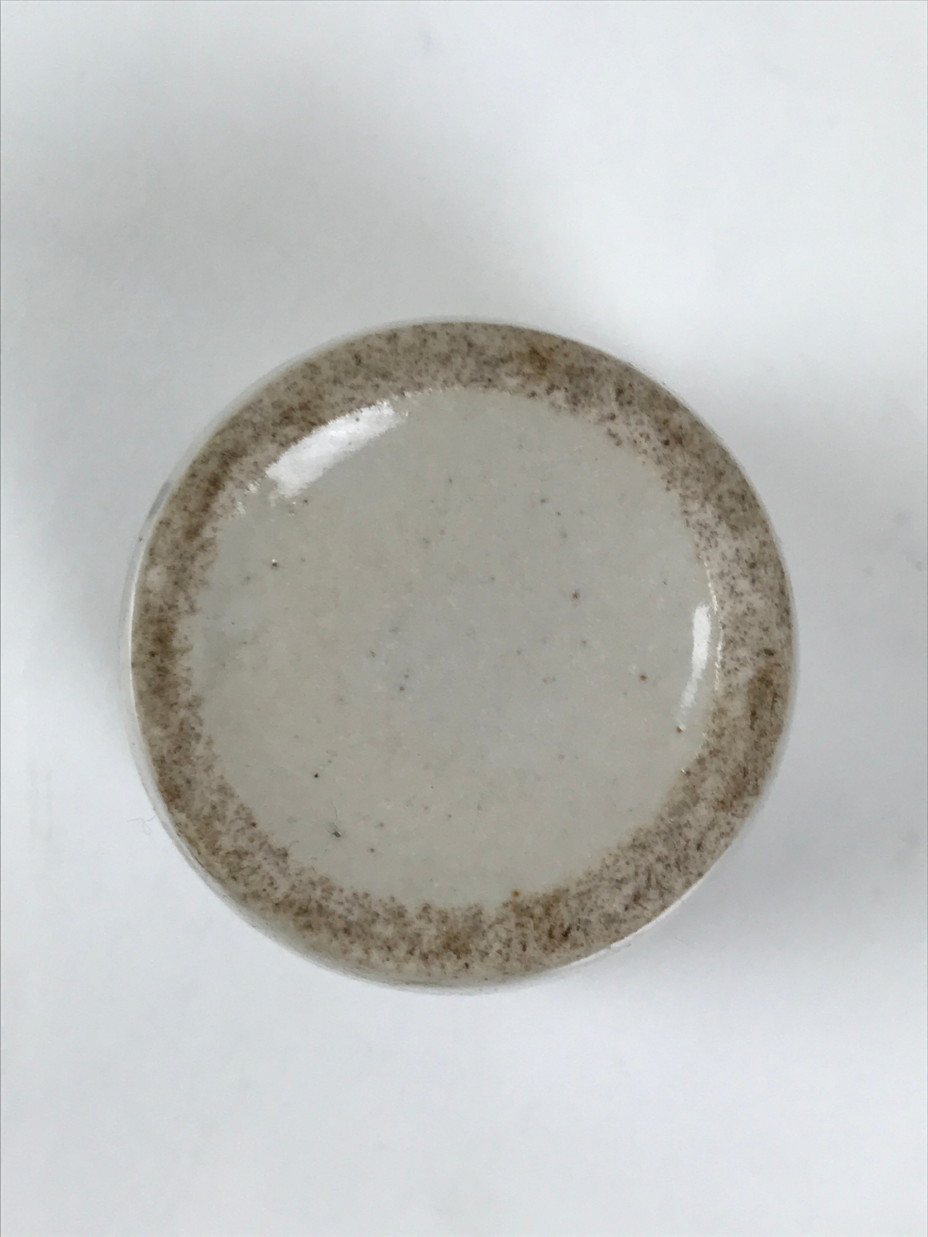 Japanese Ceramic Sake Cup Vtg Ochoko Guinomi Pottery Off-white Kanji Brown G313