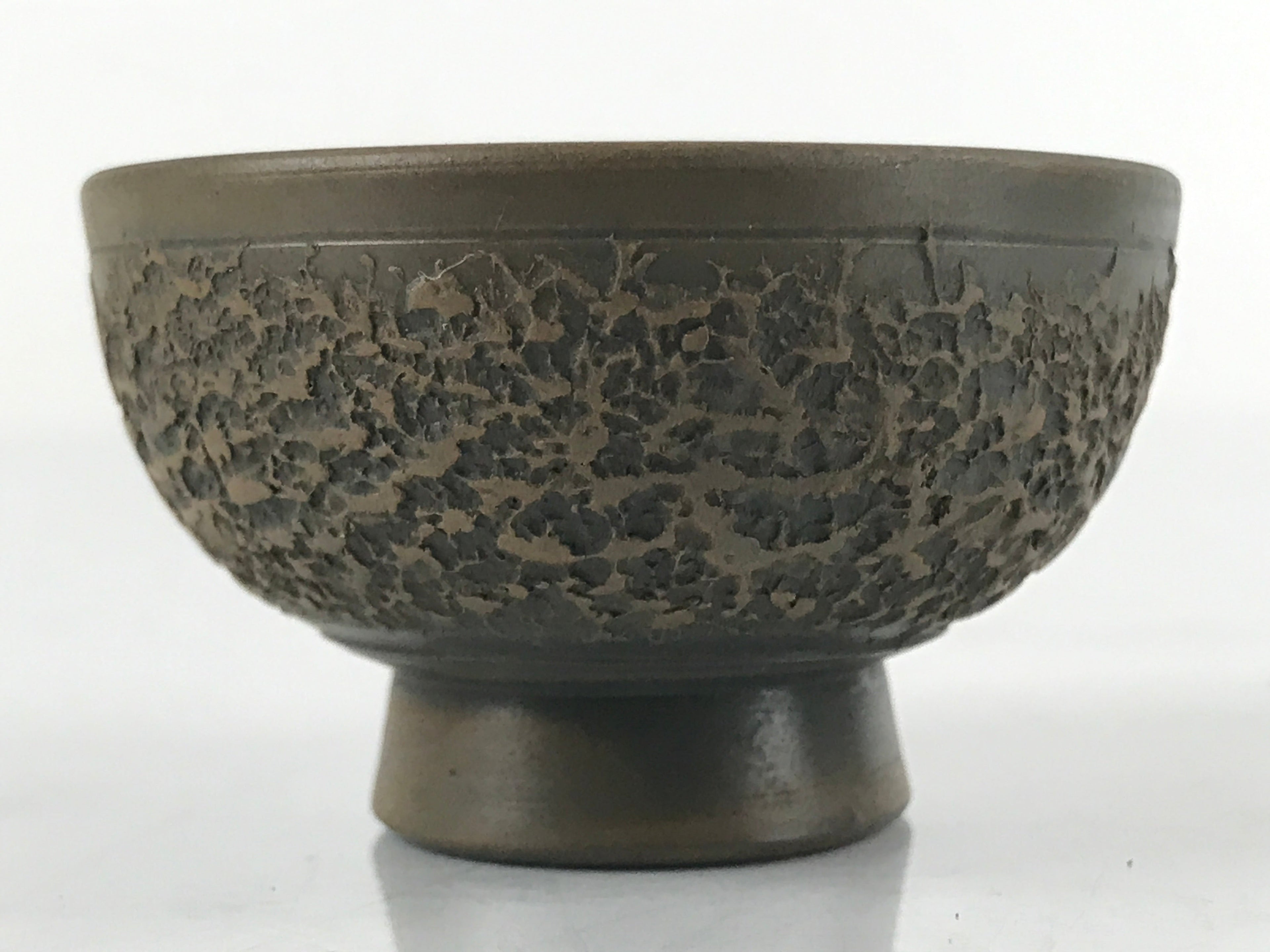 Japanese Ceramic Sake Cup Vtg Tsubomi Ochoko Guinomi Textured Bronze Brown G222