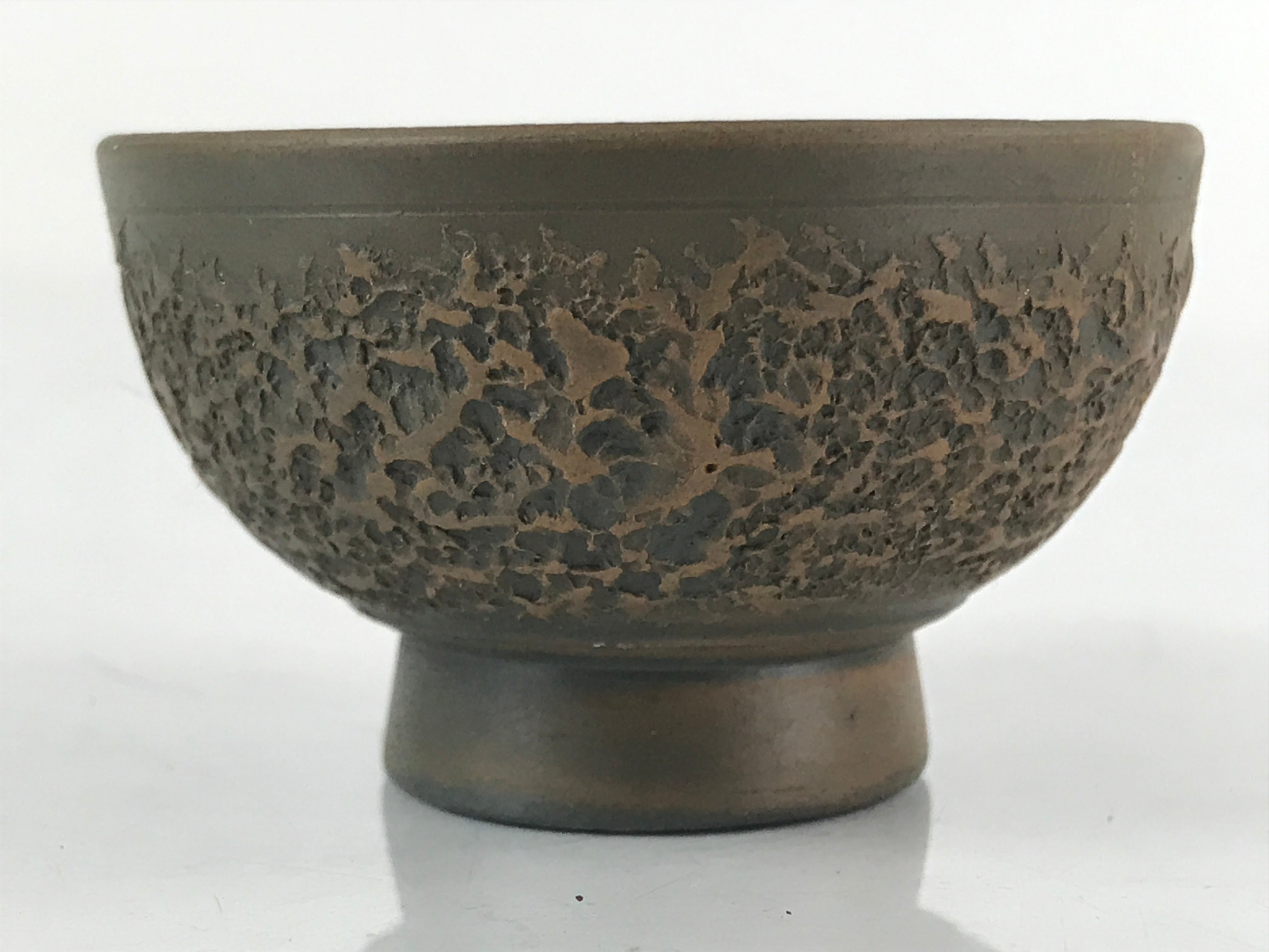 Japanese Ceramic Sake Cup Vtg Tsubomi Ochoko Guinomi Textured Bronze Brown G223