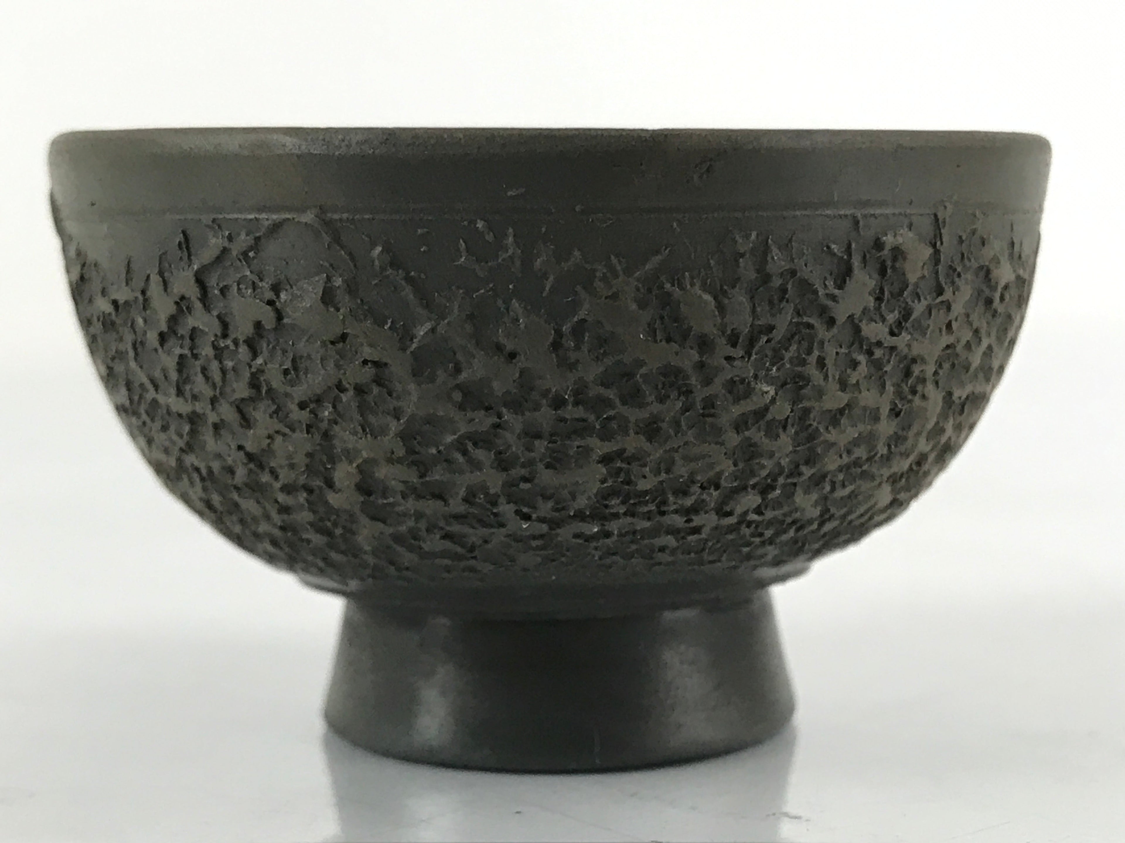 Japanese Ceramic Sake Cup Vtg Tsubomi Ochoko Guinomi Textured Bronze Brown G224